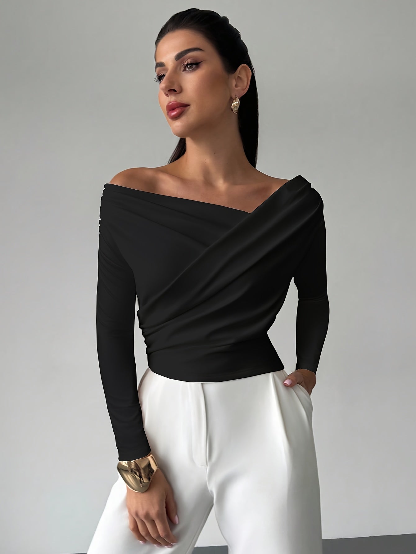 WL Atelier | Elegant Long-Sleeve Cross-Neckline Blouse
