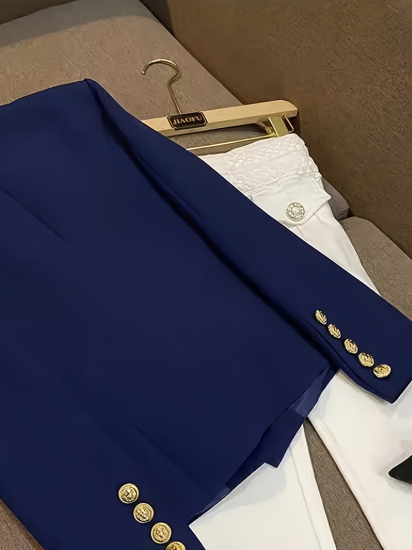 WL Atelier | Elegant Navy Blue Blazer with Golden-Tone Buttons