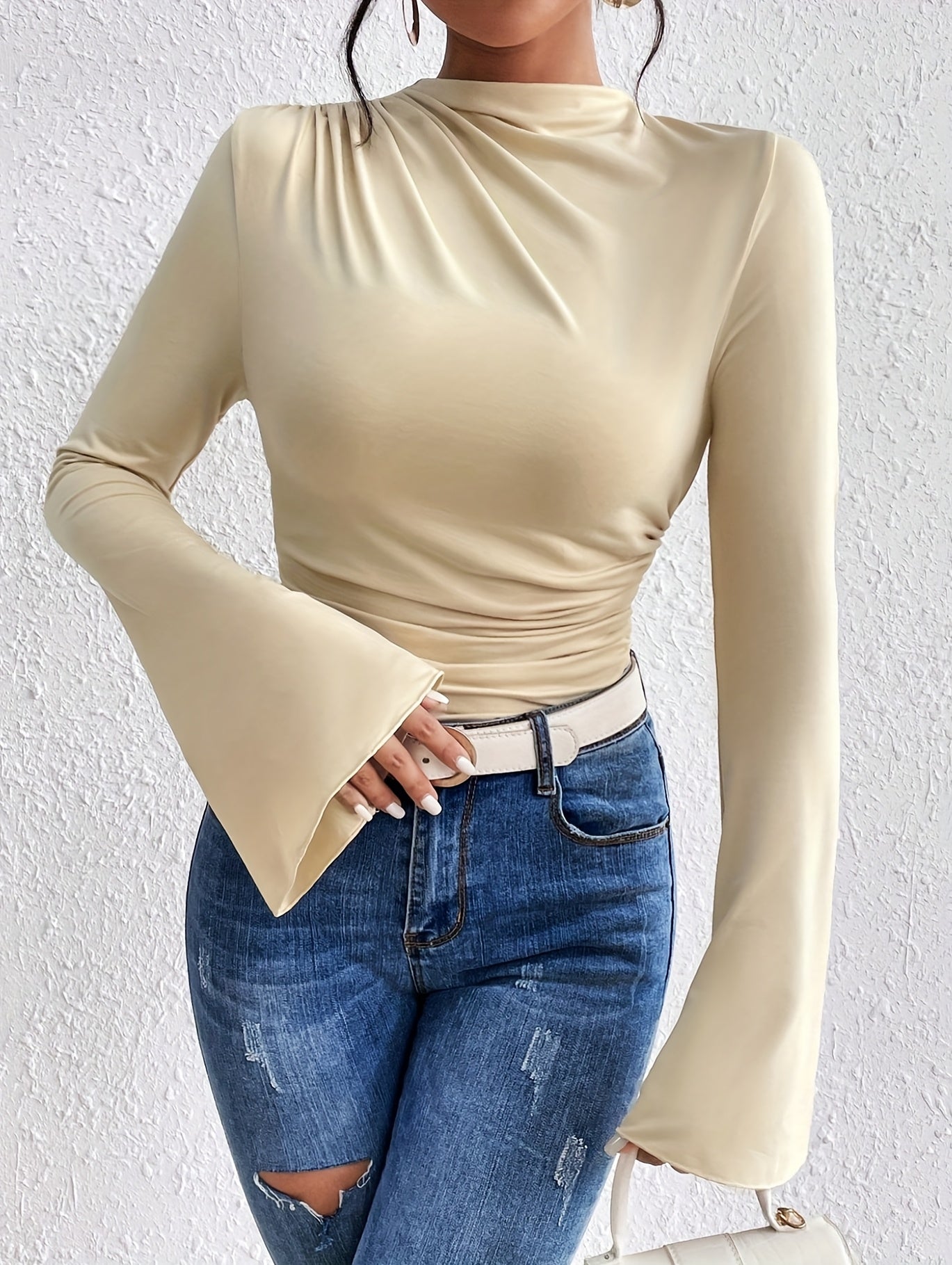 WL Atelier | Elegant Long-Sleeve Ruched Bust Top