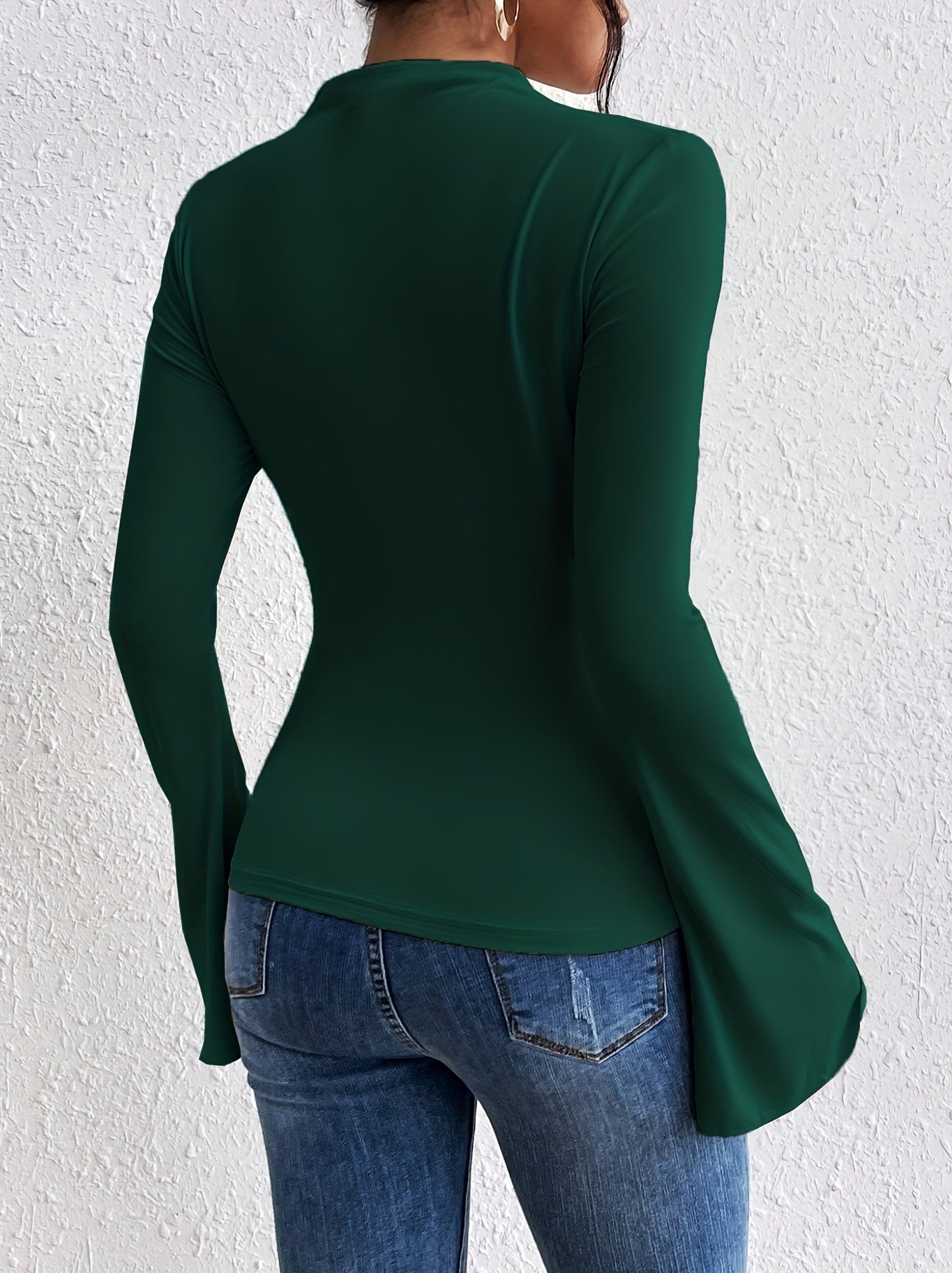 WL Atelier | Elegant Long-Sleeve Ruched Bust Top