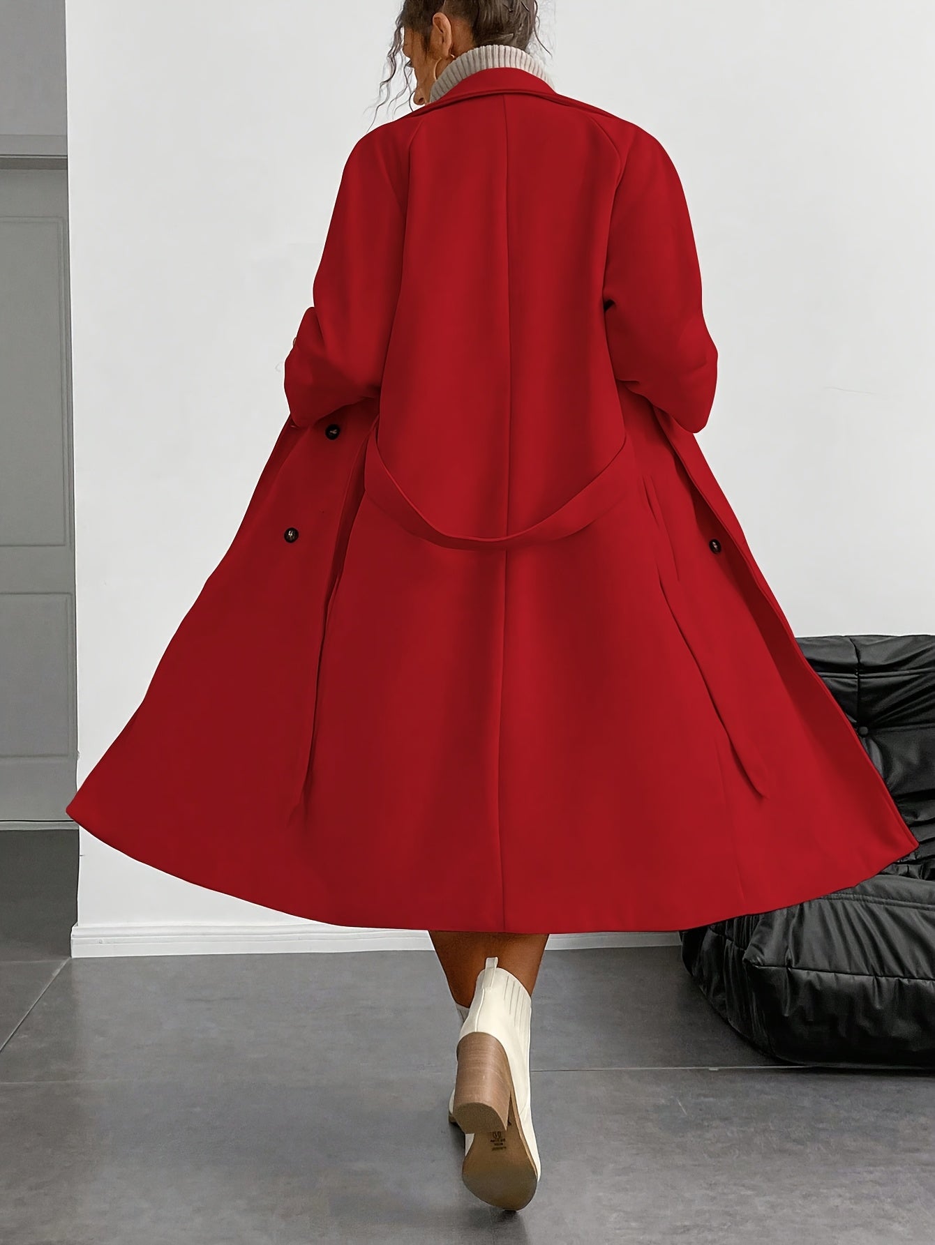 WL Atelier | Elegant Double-Breasted Long Coat with Belt