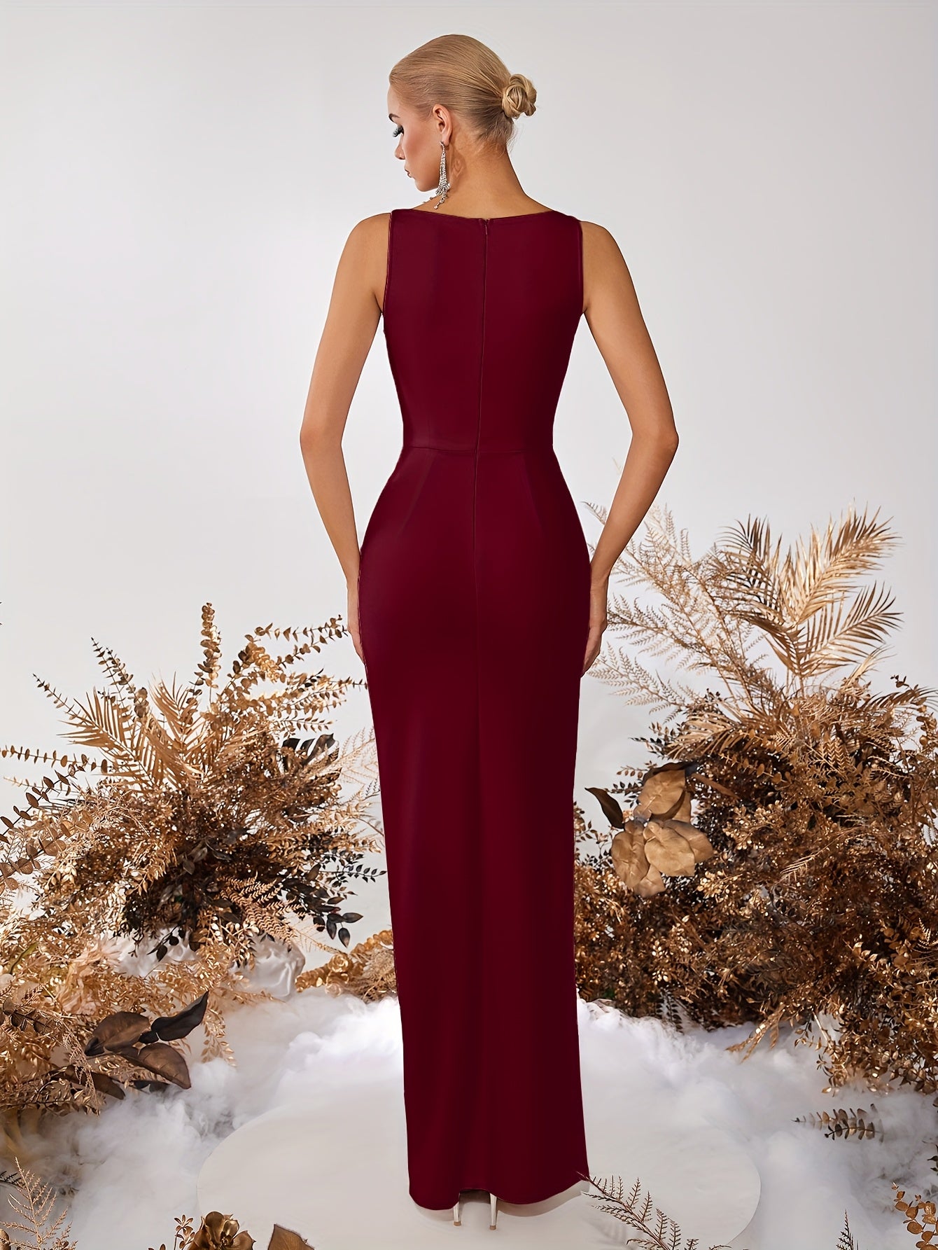 WL Atelier | Elegant One-Shoulder Slit Evening Dress