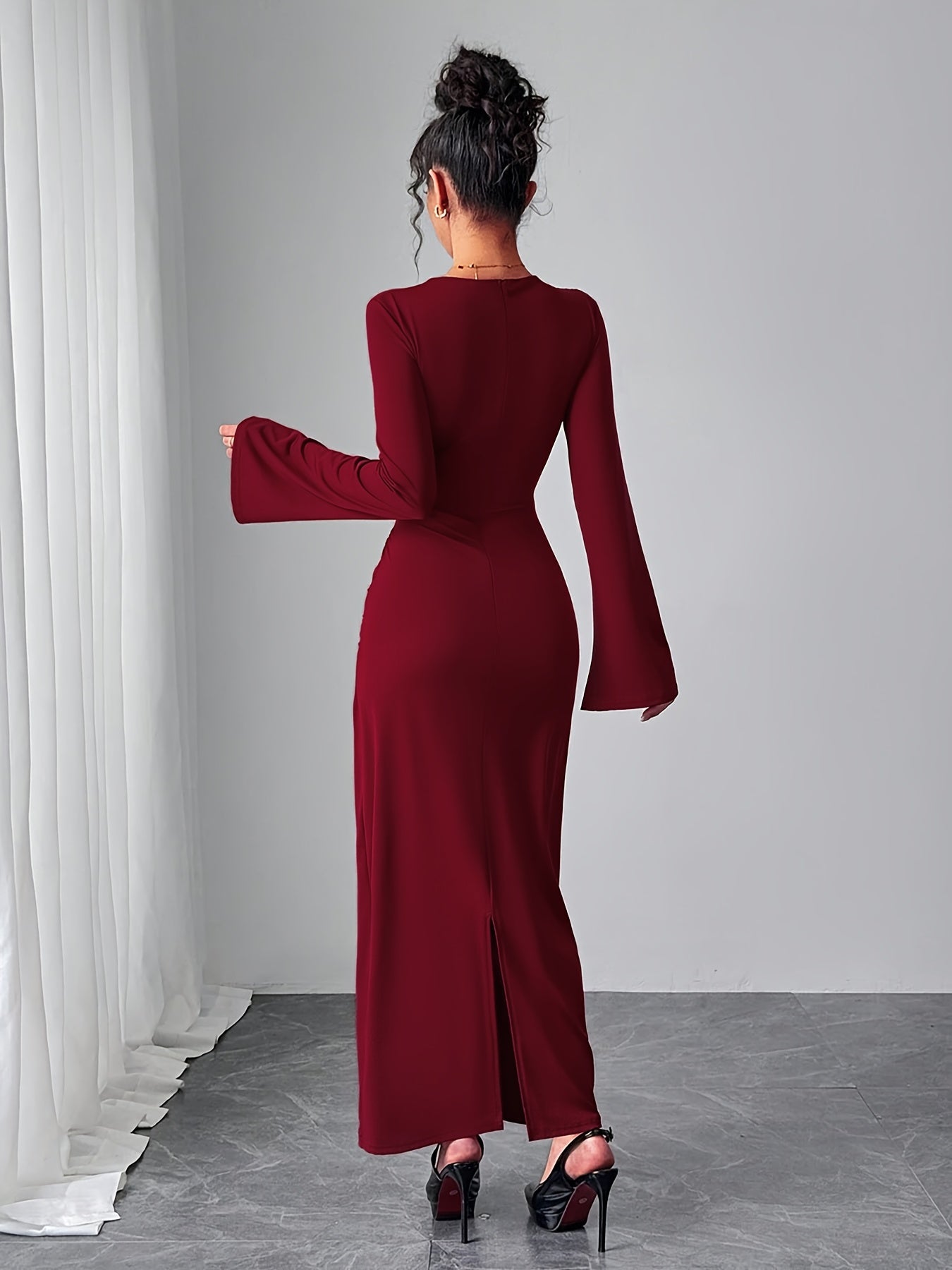 WL Atelier | Elegant Bodycon Dress with Bell Sleeves & Asymmetrical Neckline
