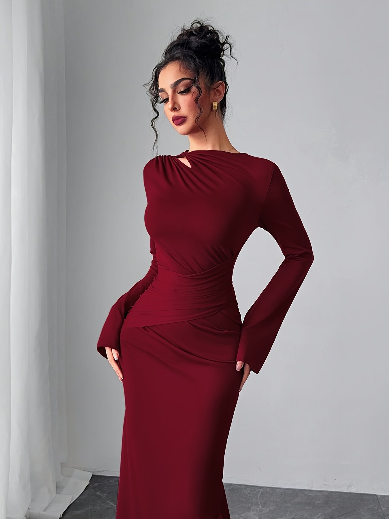 WL Atelier | Elegant Bodycon Dress with Bell Sleeves & Asymmetrical Neckline