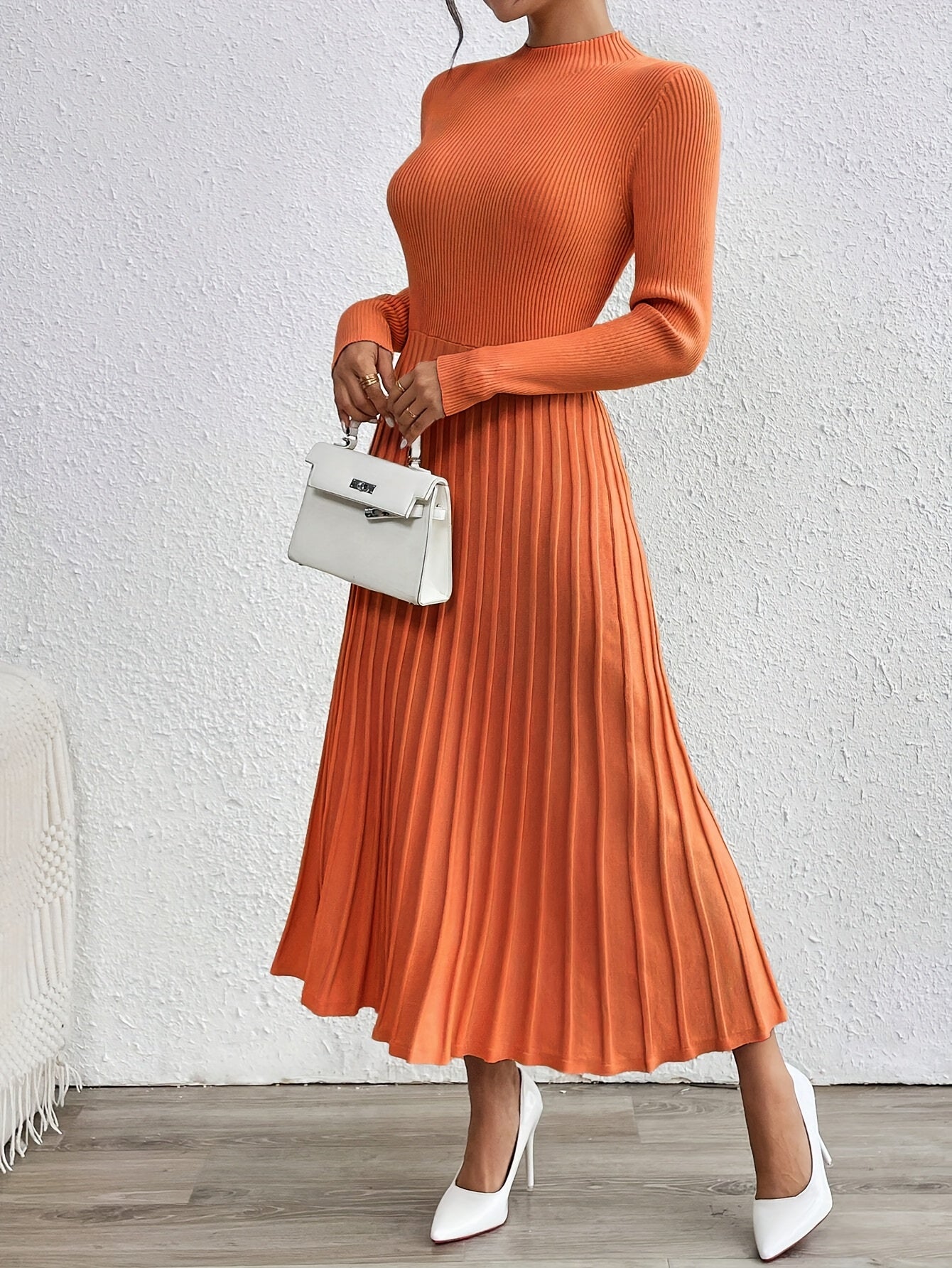 WL Atelier | Elegant High-Neck Long-Sleeve Dress