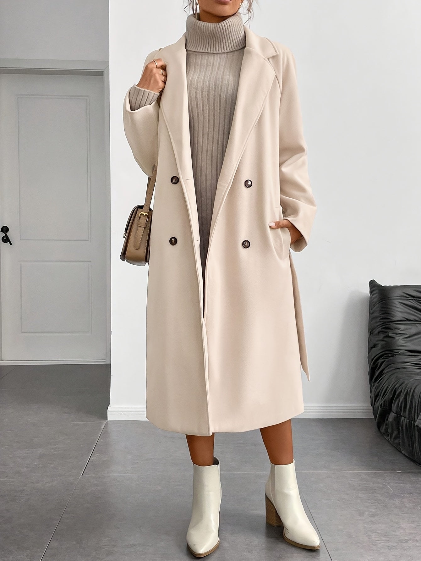 WL Atelier | Elegant Double-Breasted Long Coat with Belt