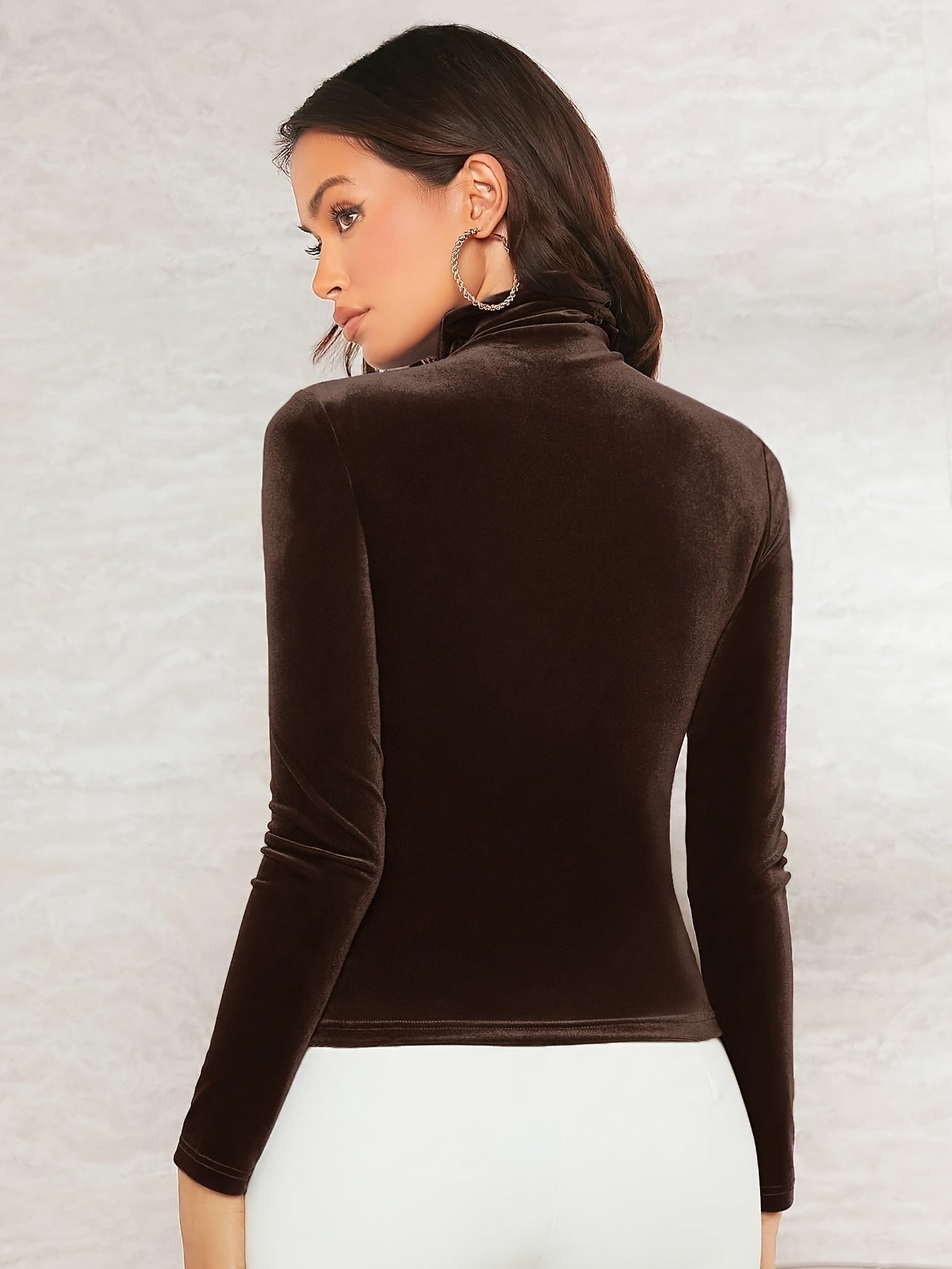 WL Atelier | Elegant Velvet High-Neck Long-Sleeve Top