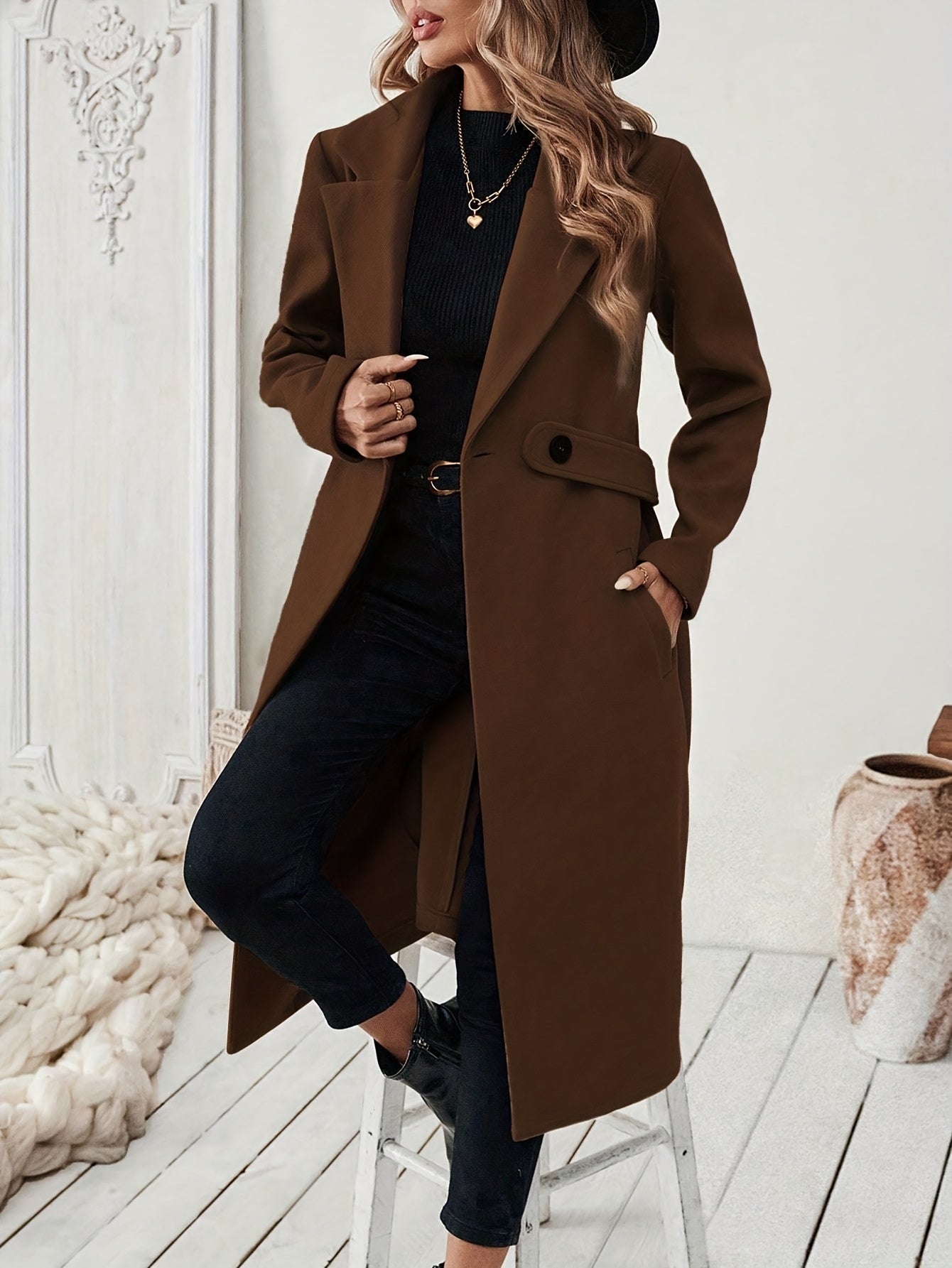 WL Atelier | Elegant Long Black Tweed Coat with Belt