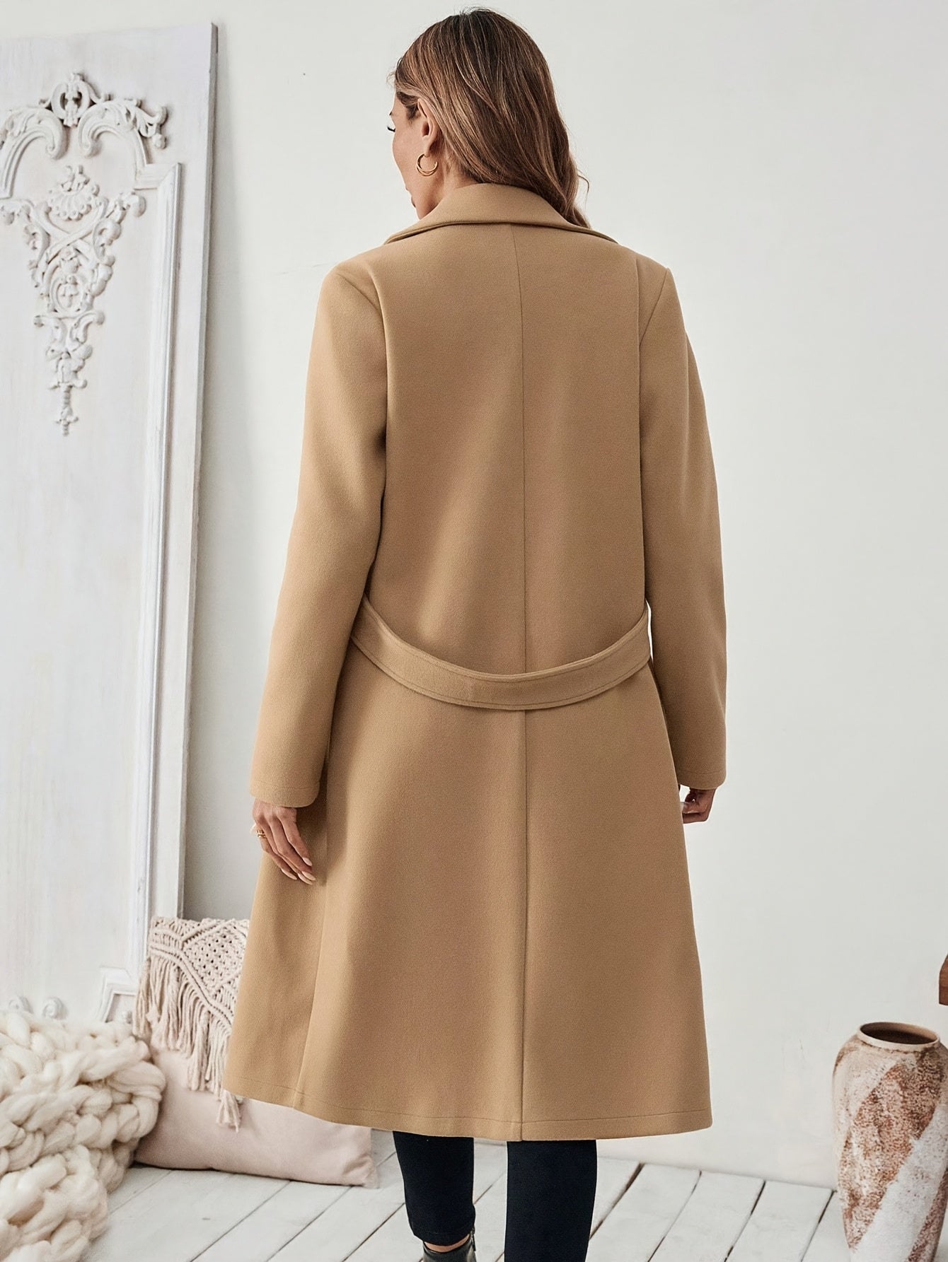 WL Atelier | Elegant Long Black Tweed Coat with Belt