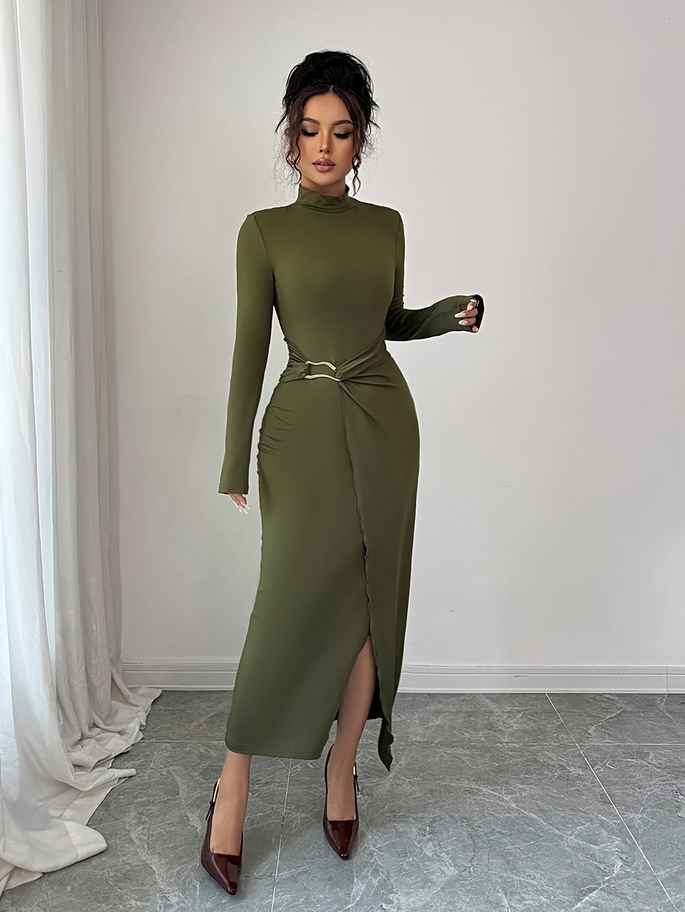 WL Atelier | Elegant Olive Green Winter Mermaid Dress