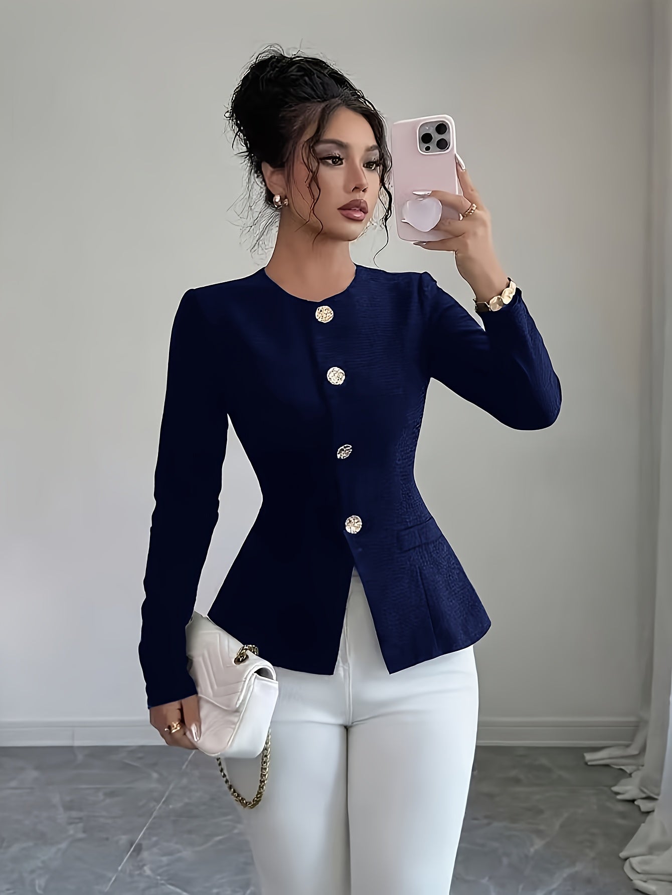 WL Atelier | Elegant Slim-Fit Black Blazer with Golden Buttons