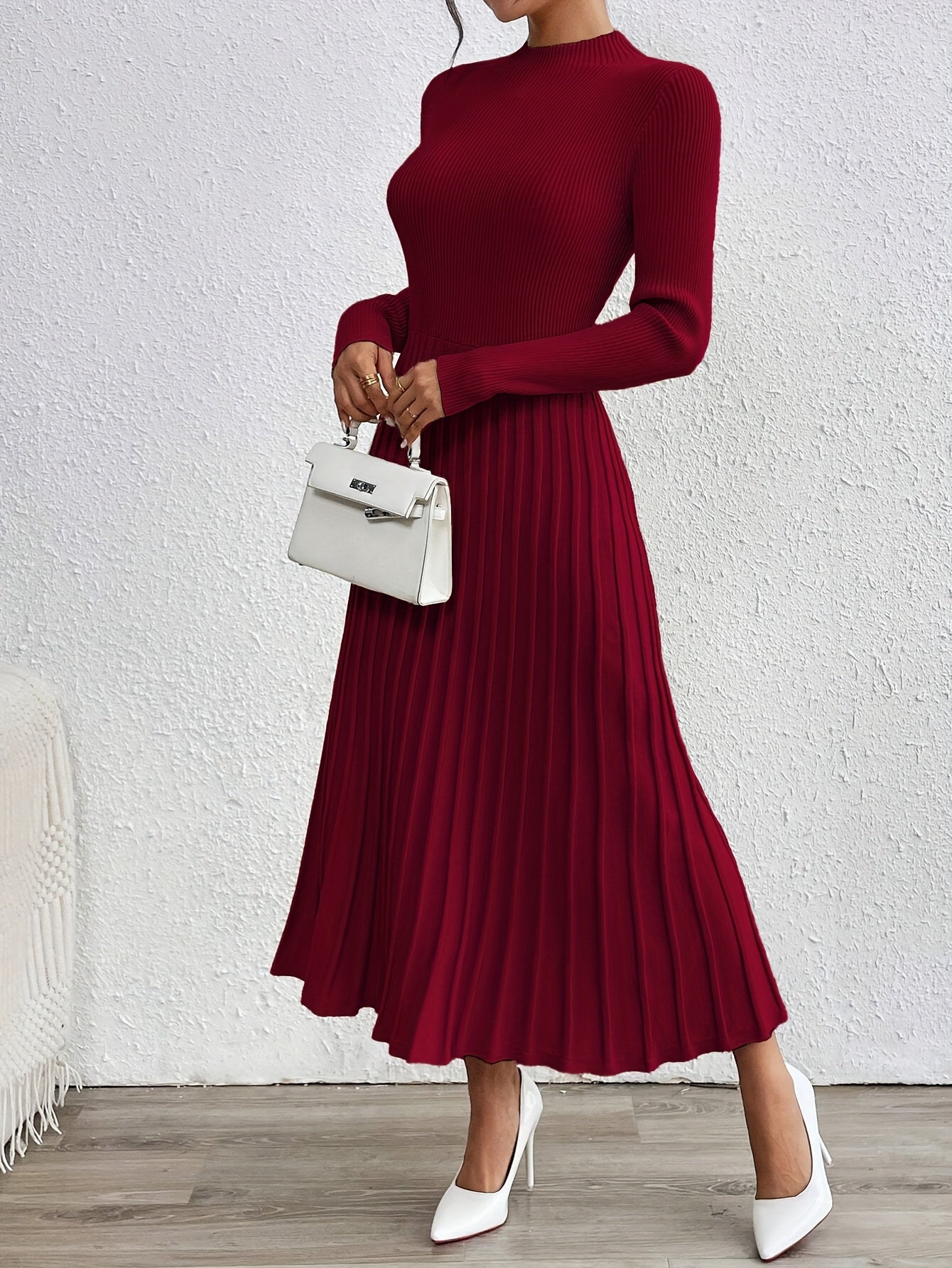 WL Atelier | Elegant High-Neck Long-Sleeve Dress