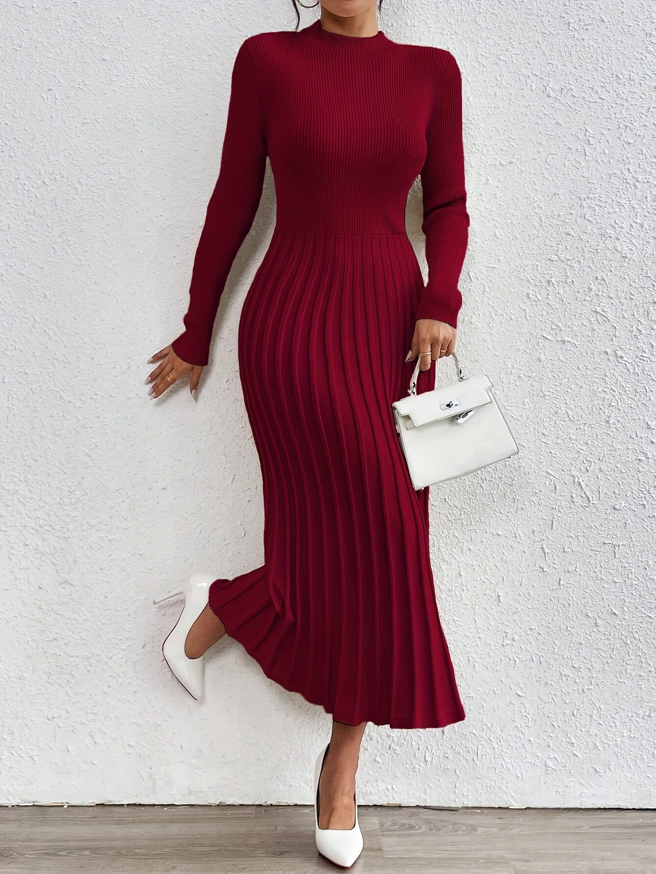 WL Atelier | Elegant High-Neck Long-Sleeve Dress