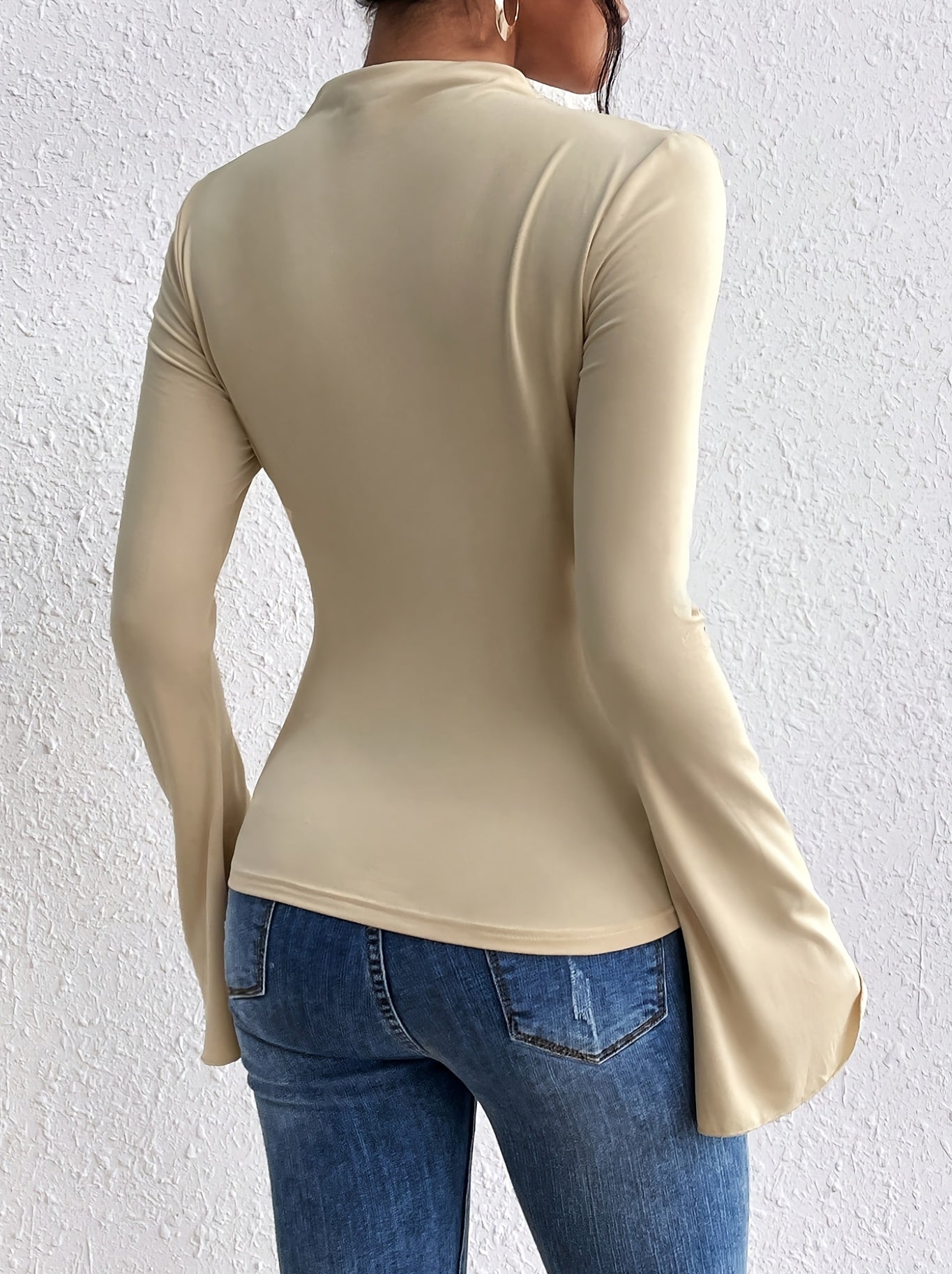 WL Atelier | Elegant Long-Sleeve Ruched Bust Top