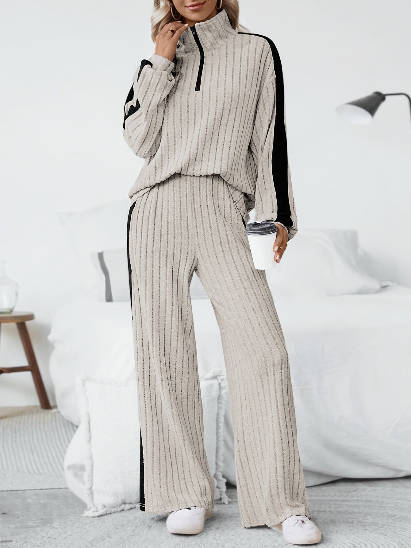 WL Atelier | Striped Collar Top & Color-Block Wide-Leg Pants Set