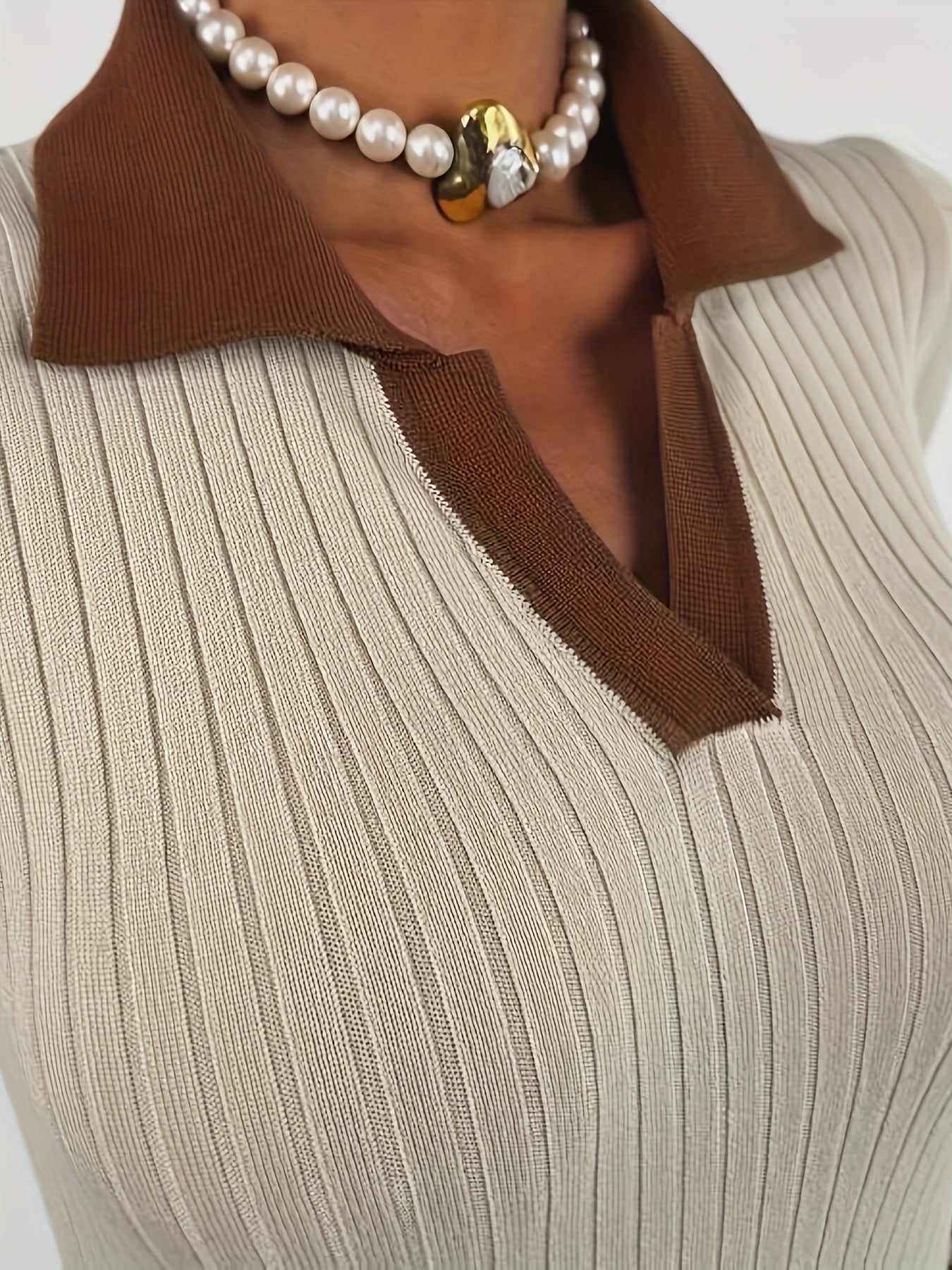 WL Atelier | Elegant Color Block Short-Sleeve Sweater