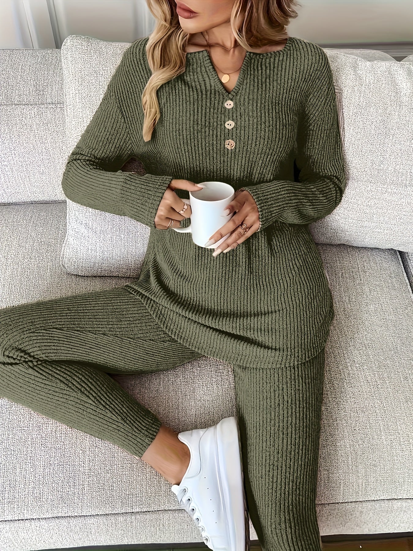 WL Atelier | Elegant Ribbed Long-Sleeve Top & Slim-Fit Pants Set