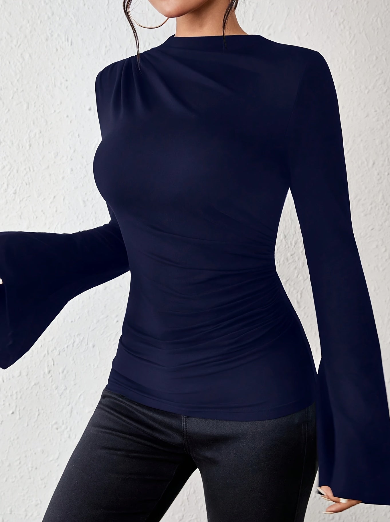 WL Atelier | Elegant Long-Sleeve Ruched Bust Top