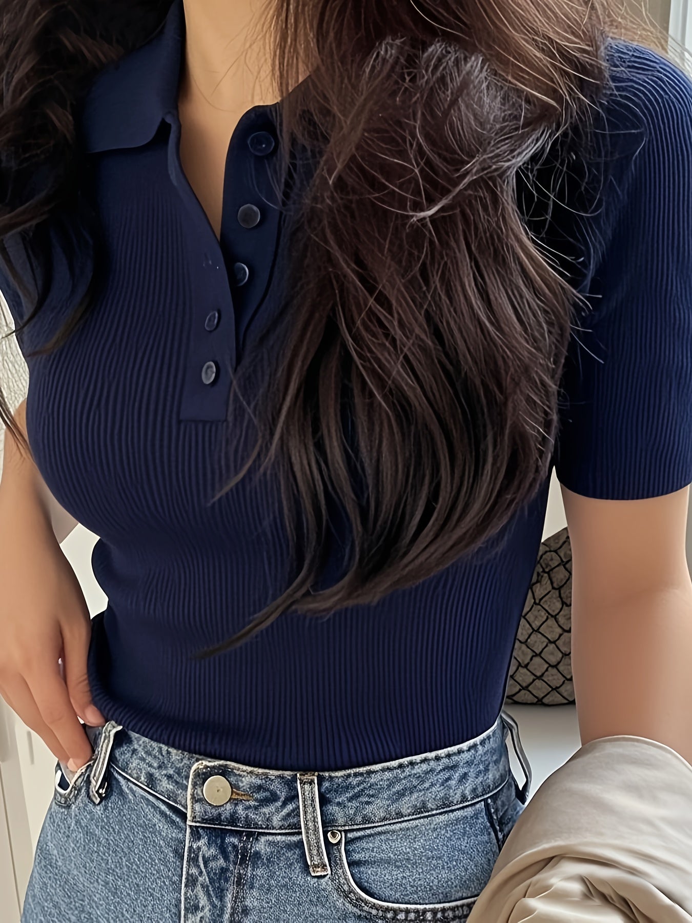 WL Atelier | Elegant Button-Collar Knit Sweater Pullover