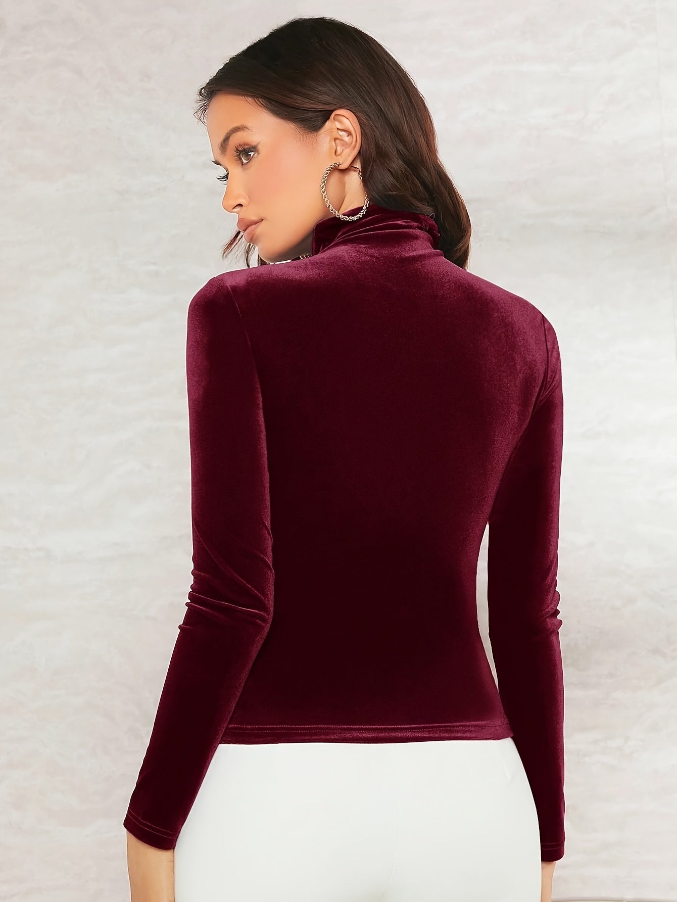 WL Atelier | Elegant Velvet High-Neck Long-Sleeve Top