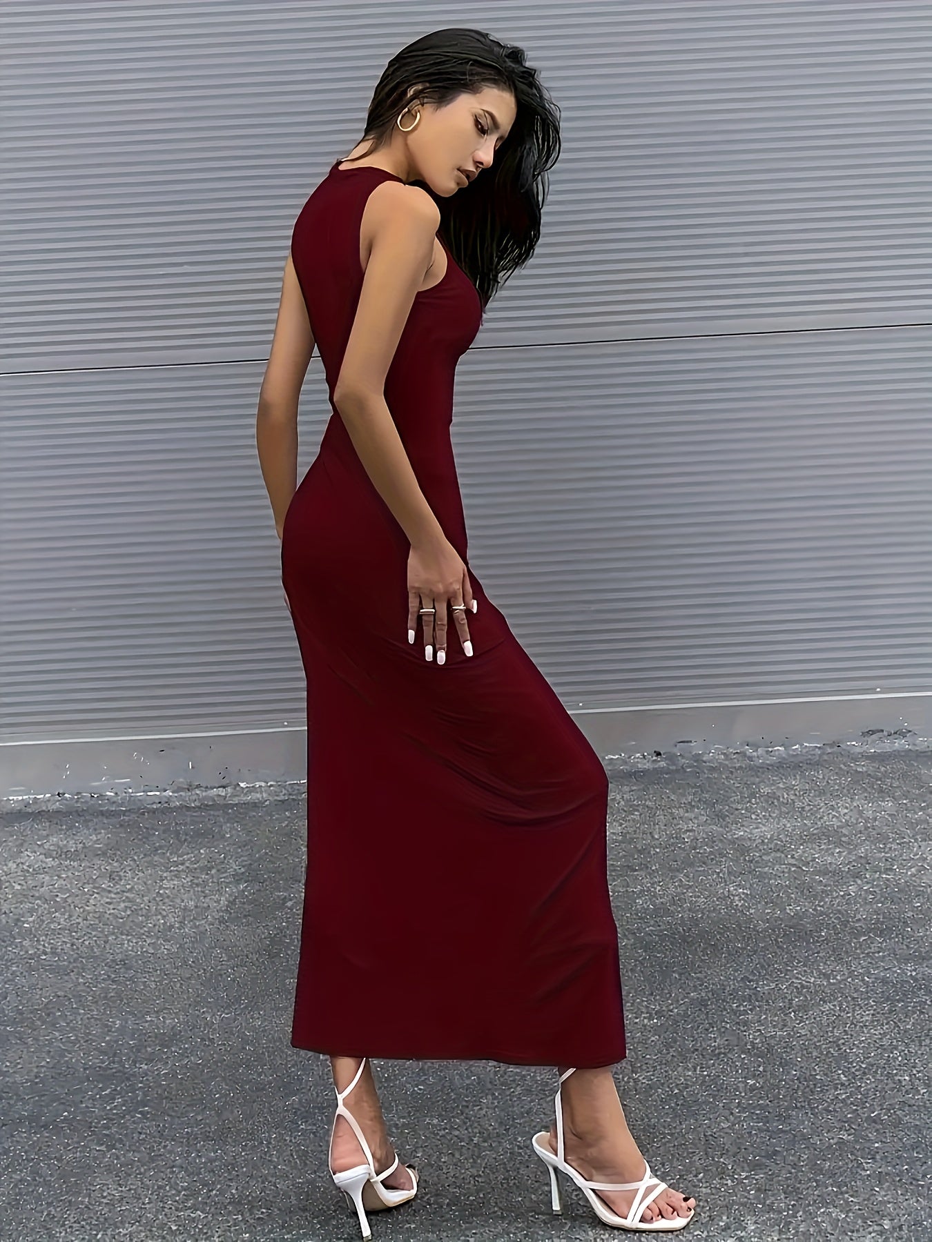 WL Atelier | Elegant Sleeveless Formal Evening Gown