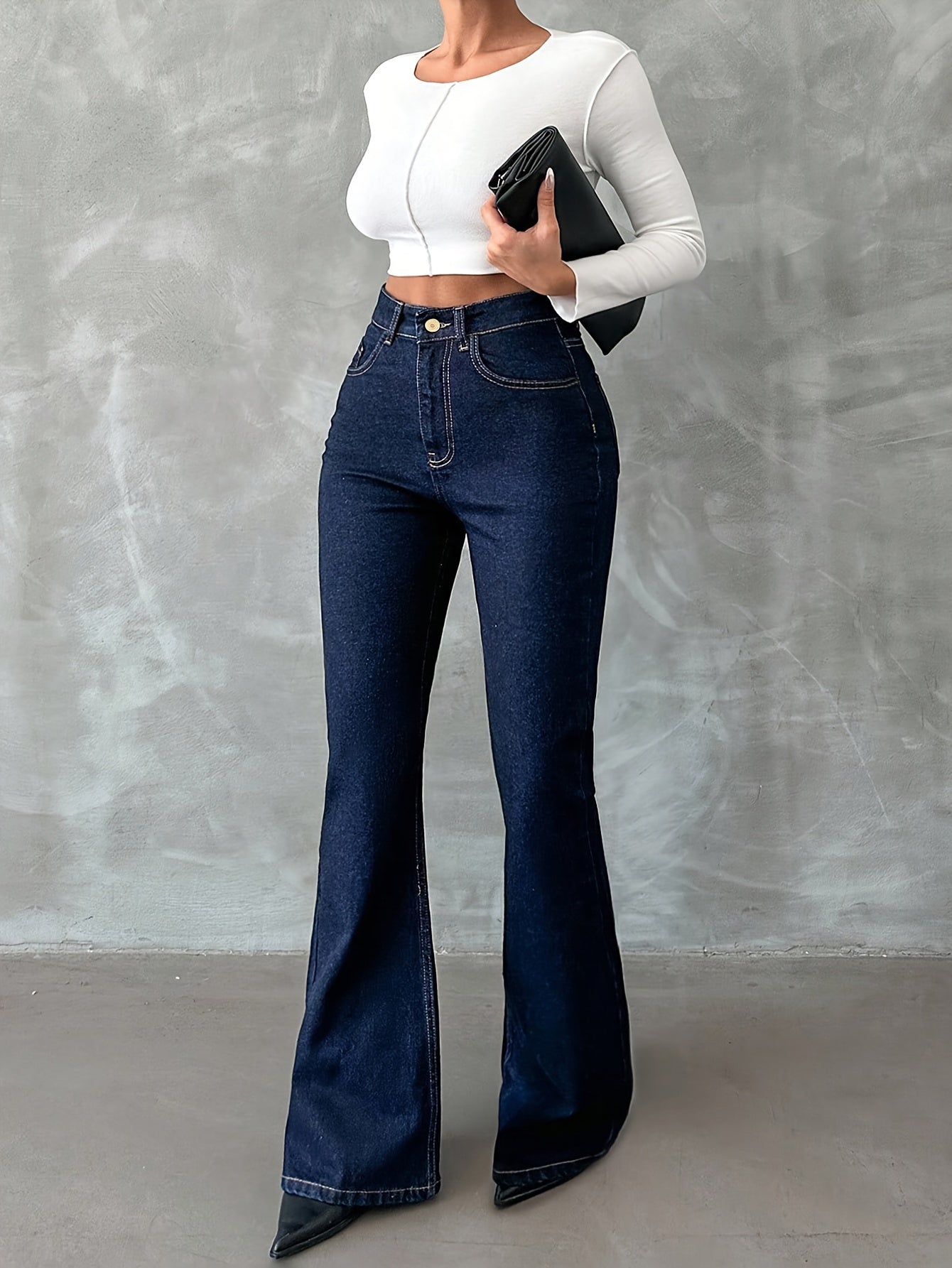 WL Atelier | Stretch Skinny Jeans with Button Closure