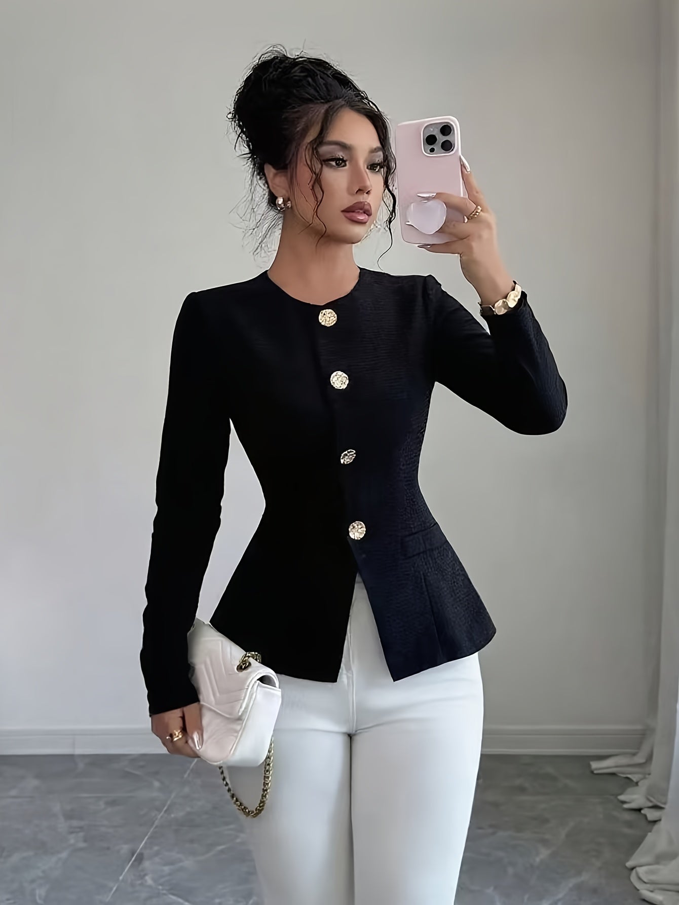 WL Atelier | Elegant Slim-Fit Black Blazer with Golden Buttons