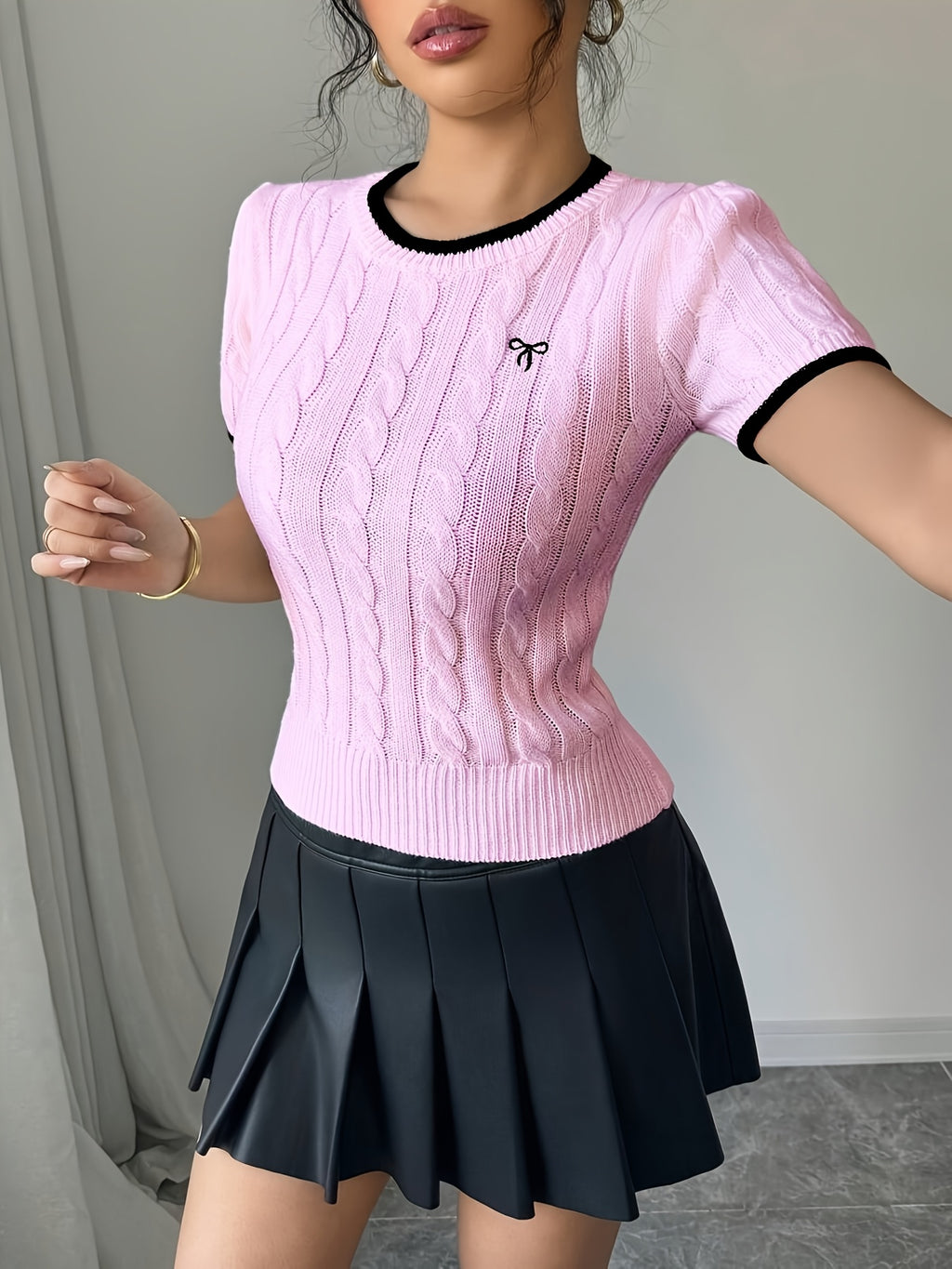 WL Atelier | Elegant Cat-Ear Detail Top with Two-Tone Edges