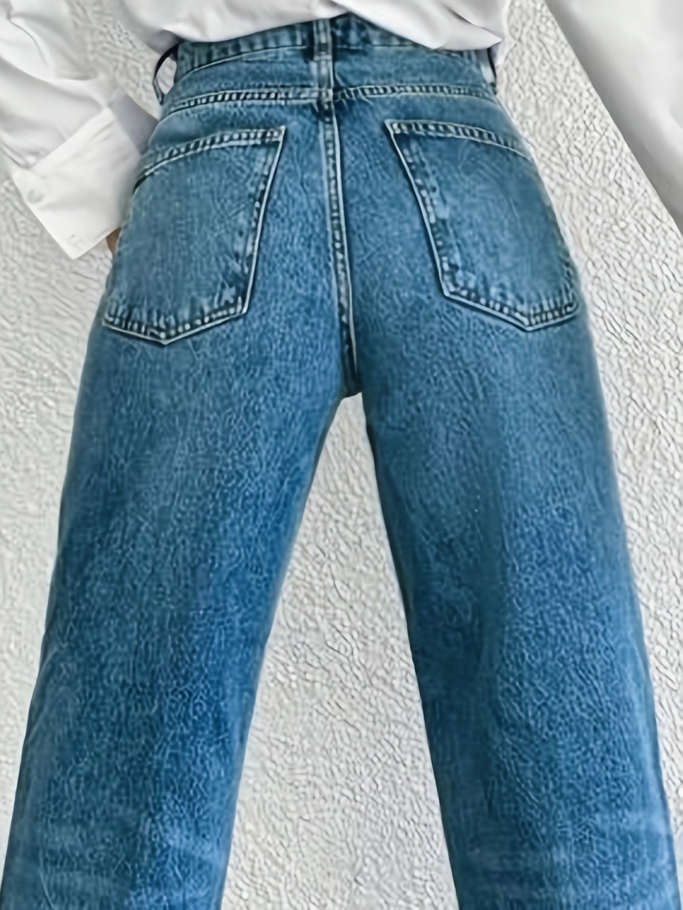 WL Atelier | Elegant Flared Wide-Leg Jeans with Stretch Fit