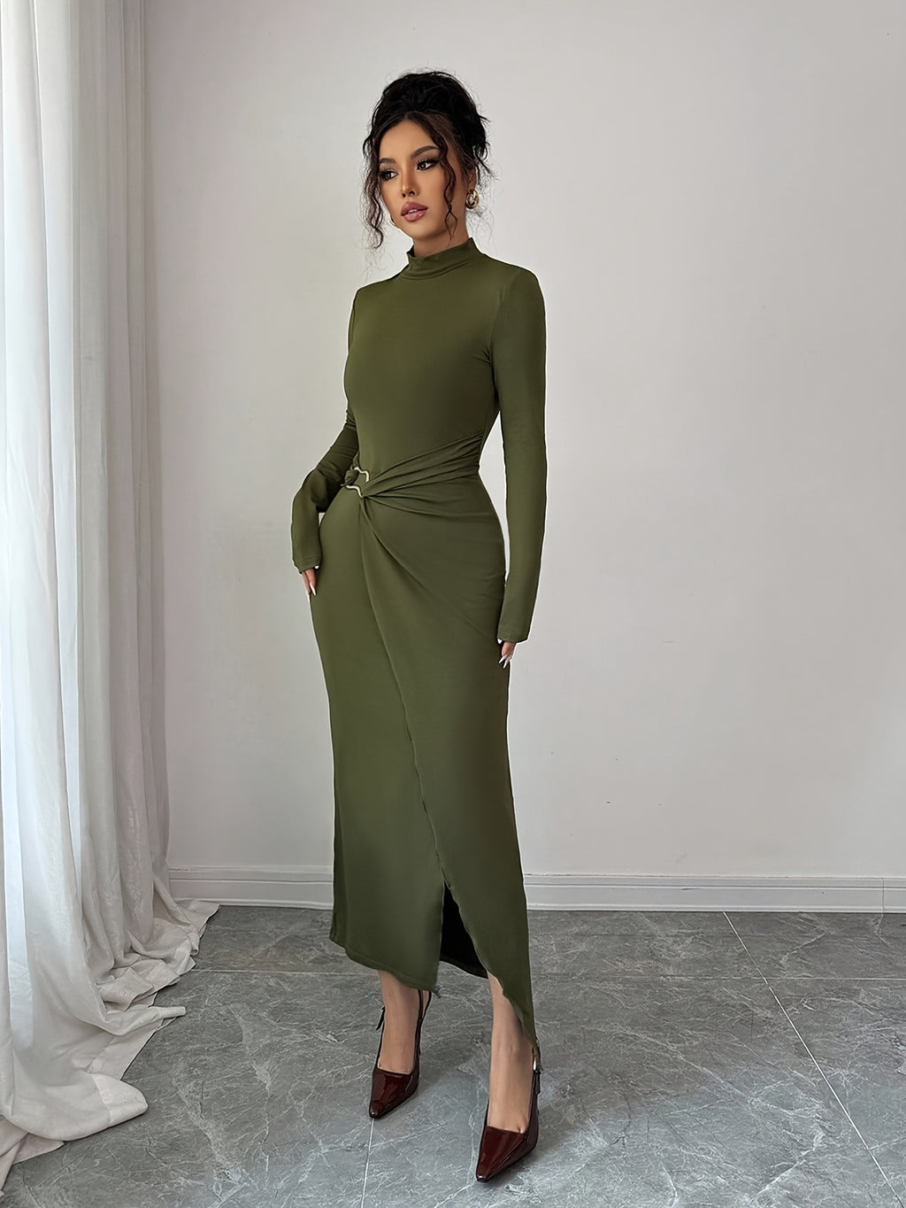 WL Atelier | Elegant Olive Green Winter Mermaid Dress