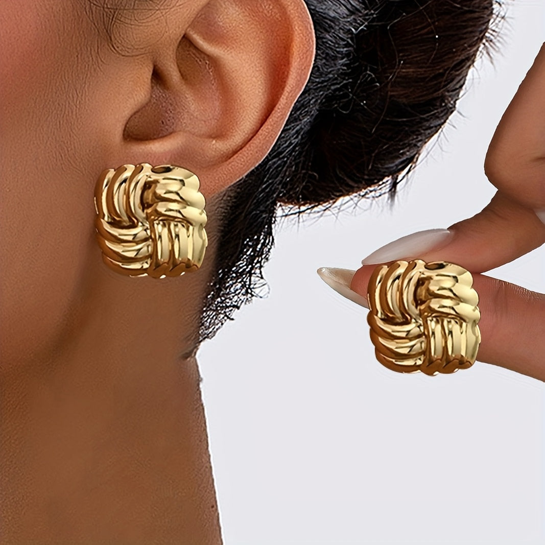 WL Atelier | Minimalist Twisted Square Metal Earrings