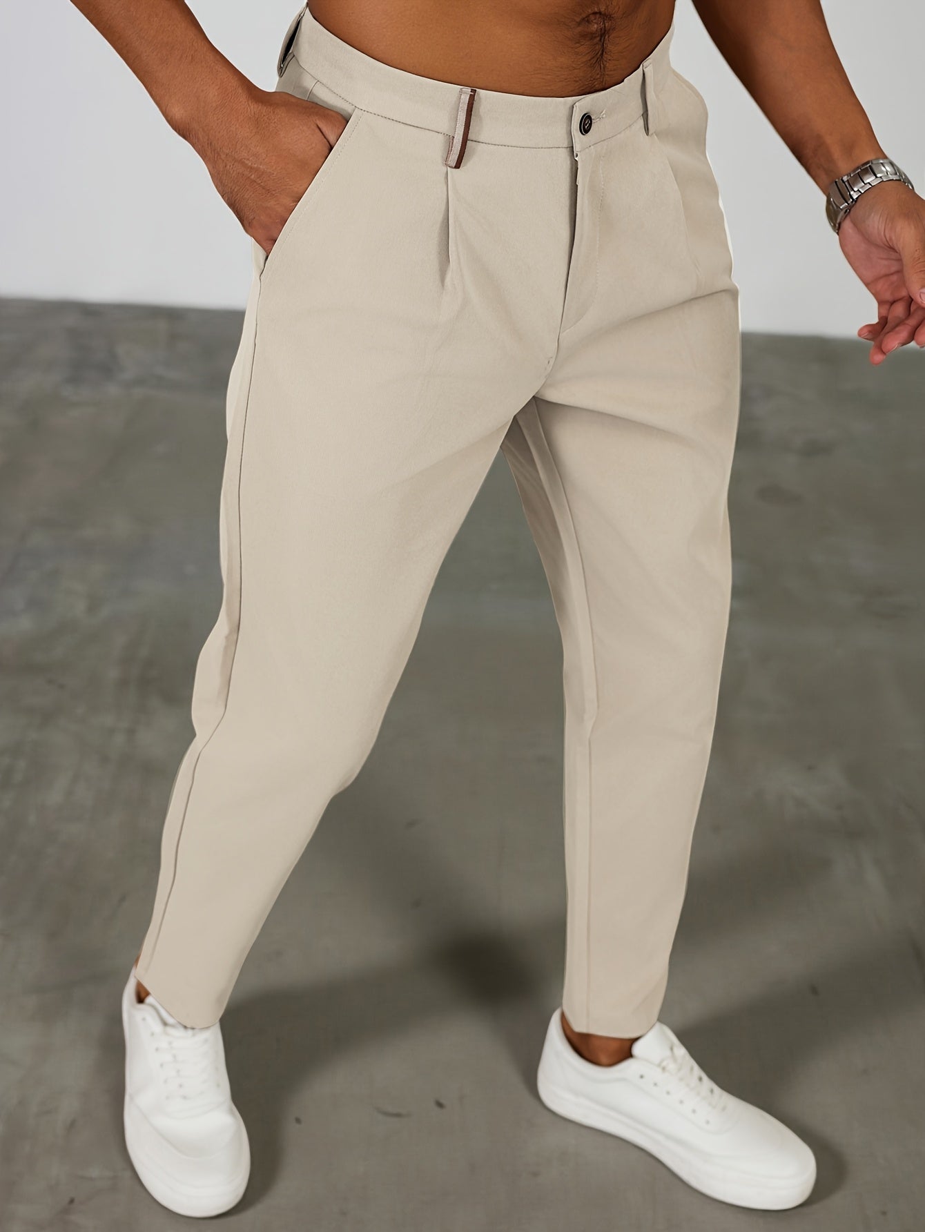 WL Atelier Men | Beige Pleated Business Casual Trousers