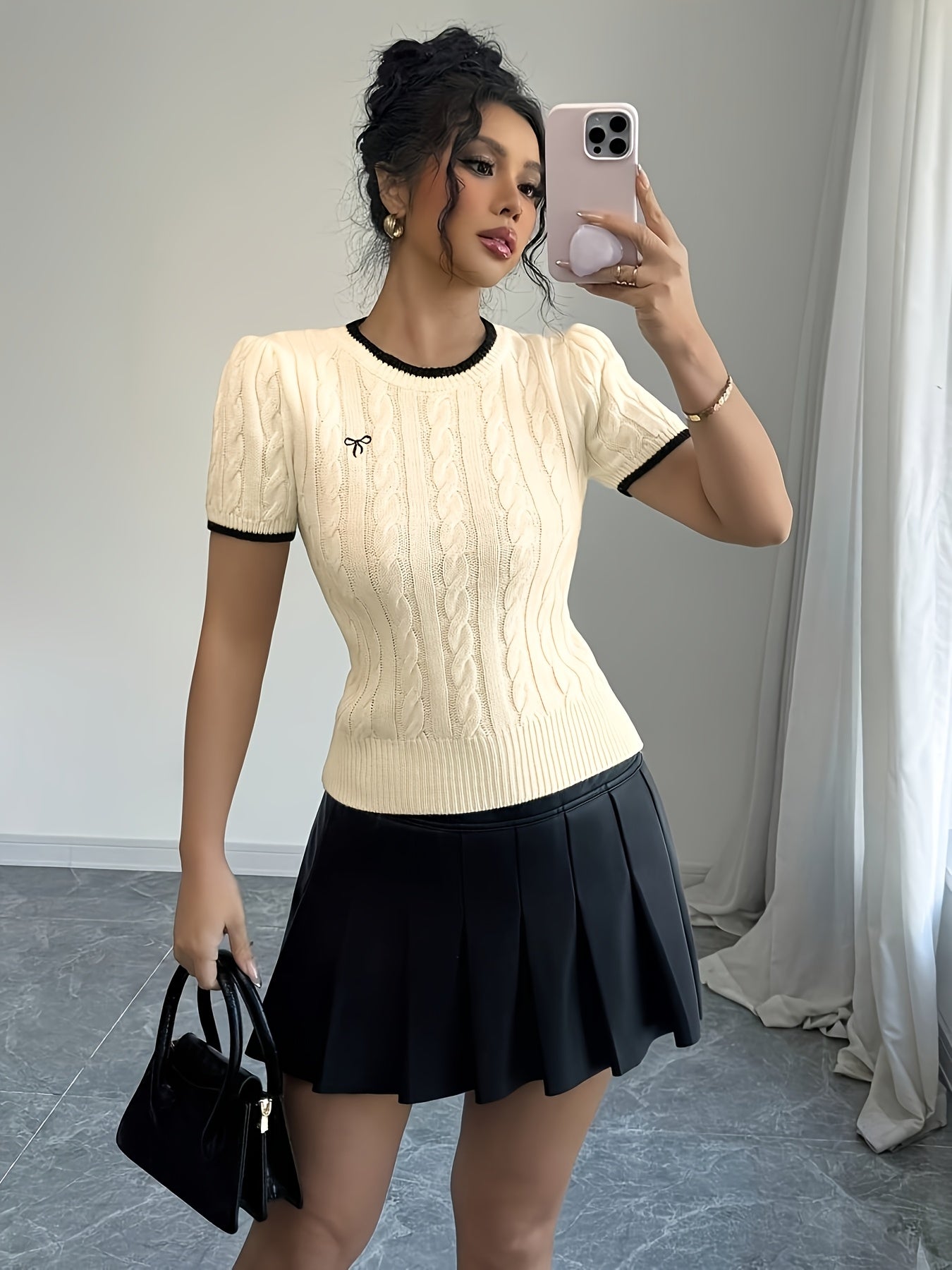 WL Atelier | Elegant Cat-Ear Detail Top with Two-Tone Edges