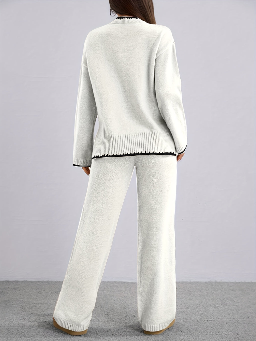 WL Atelier | Elegant Contrast Pullover Sweater &amp; Pants Two-Piece Set