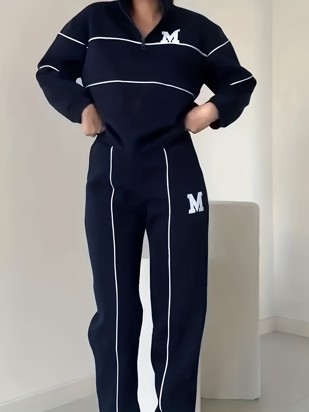 WL Atelier | Fleece-Lined Letter Print Sweatshirt &amp; Pants Set