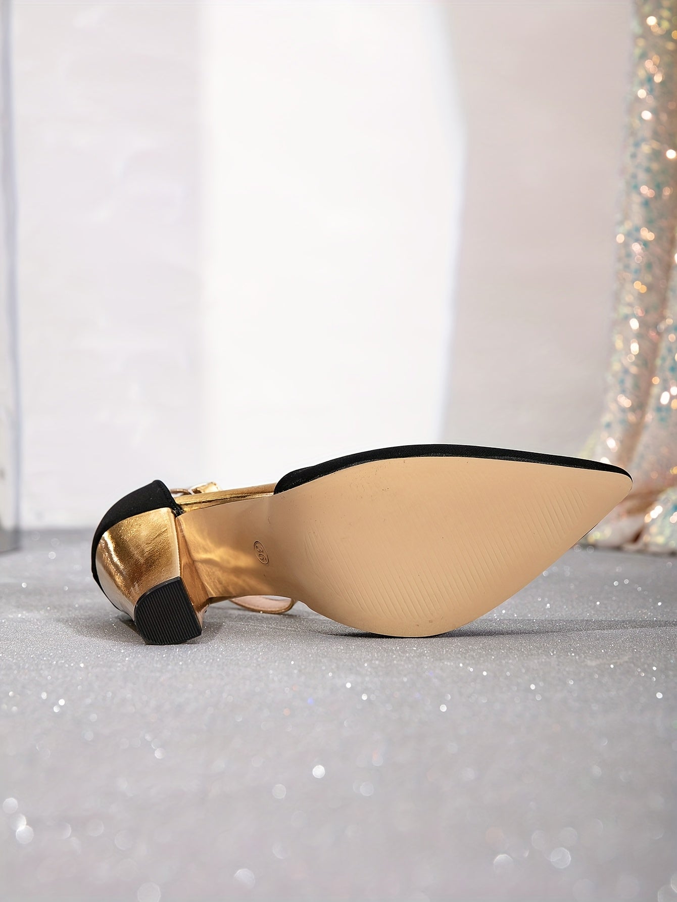 WL Atelier | Pointed-Toe Chunky Heel Buckle Shoes