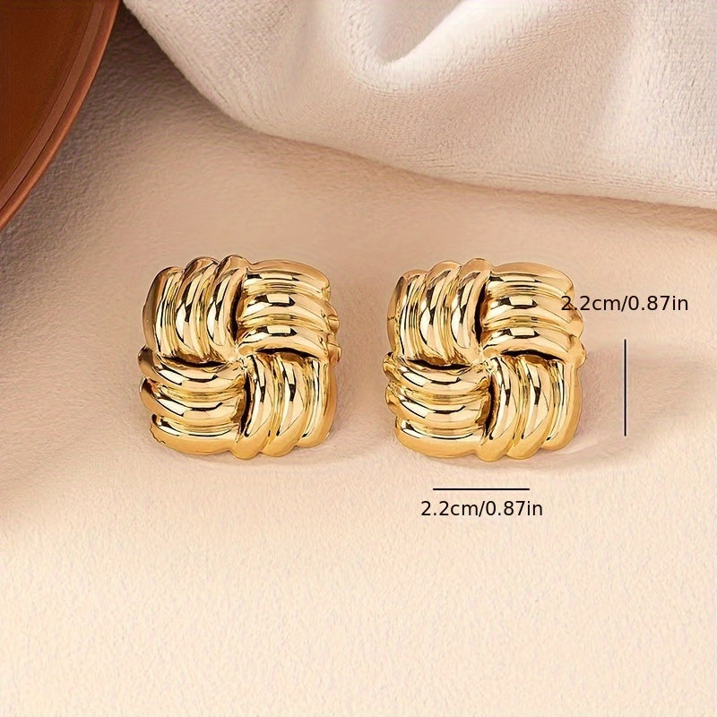 WL Atelier | Minimalist Twisted Square Metal Earrings