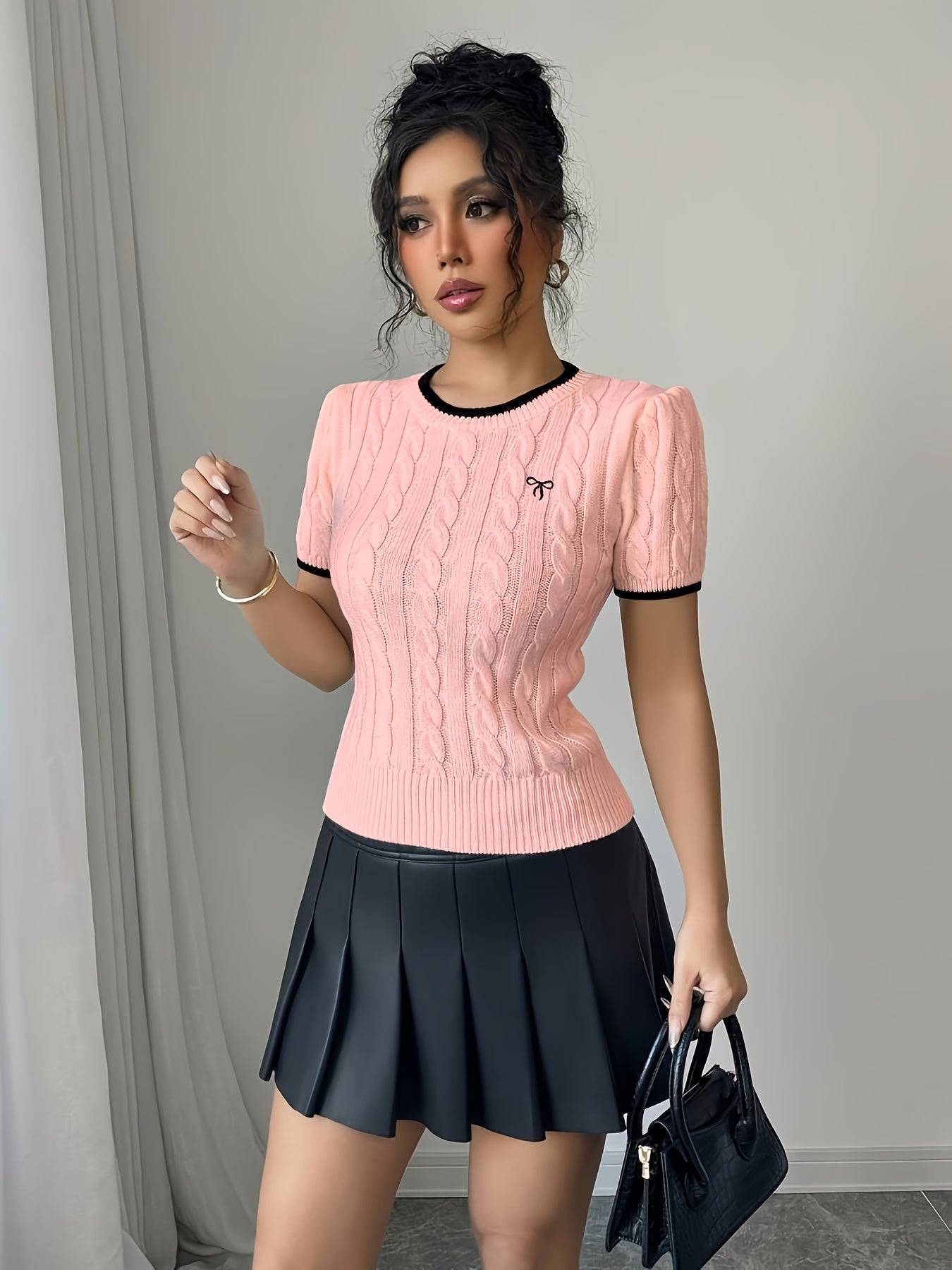 WL Atelier | Elegant Cat-Ear Detail Top with Two-Tone Edges