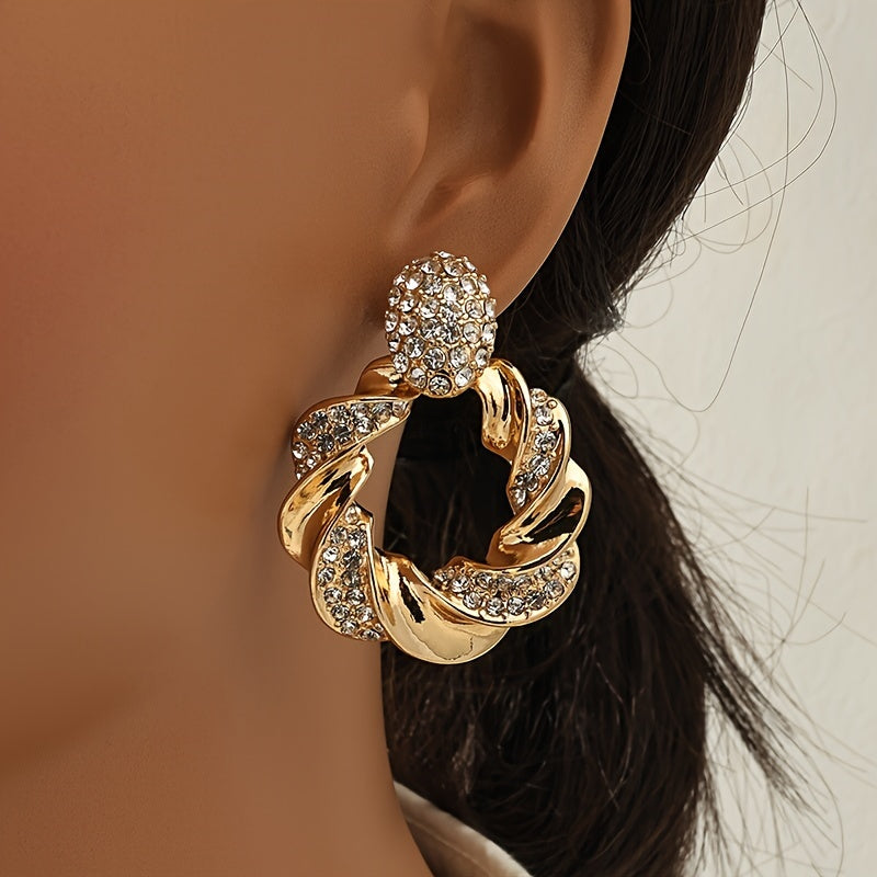 WL Atelier | Elegant Rhinestone Twist Dangle Earrings