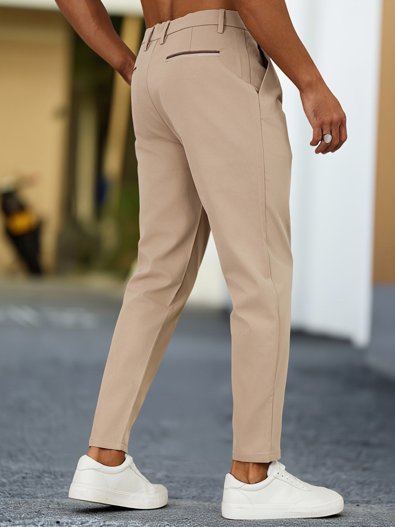 WL Atelier Men | Beige Pleated Business Casual Trousers