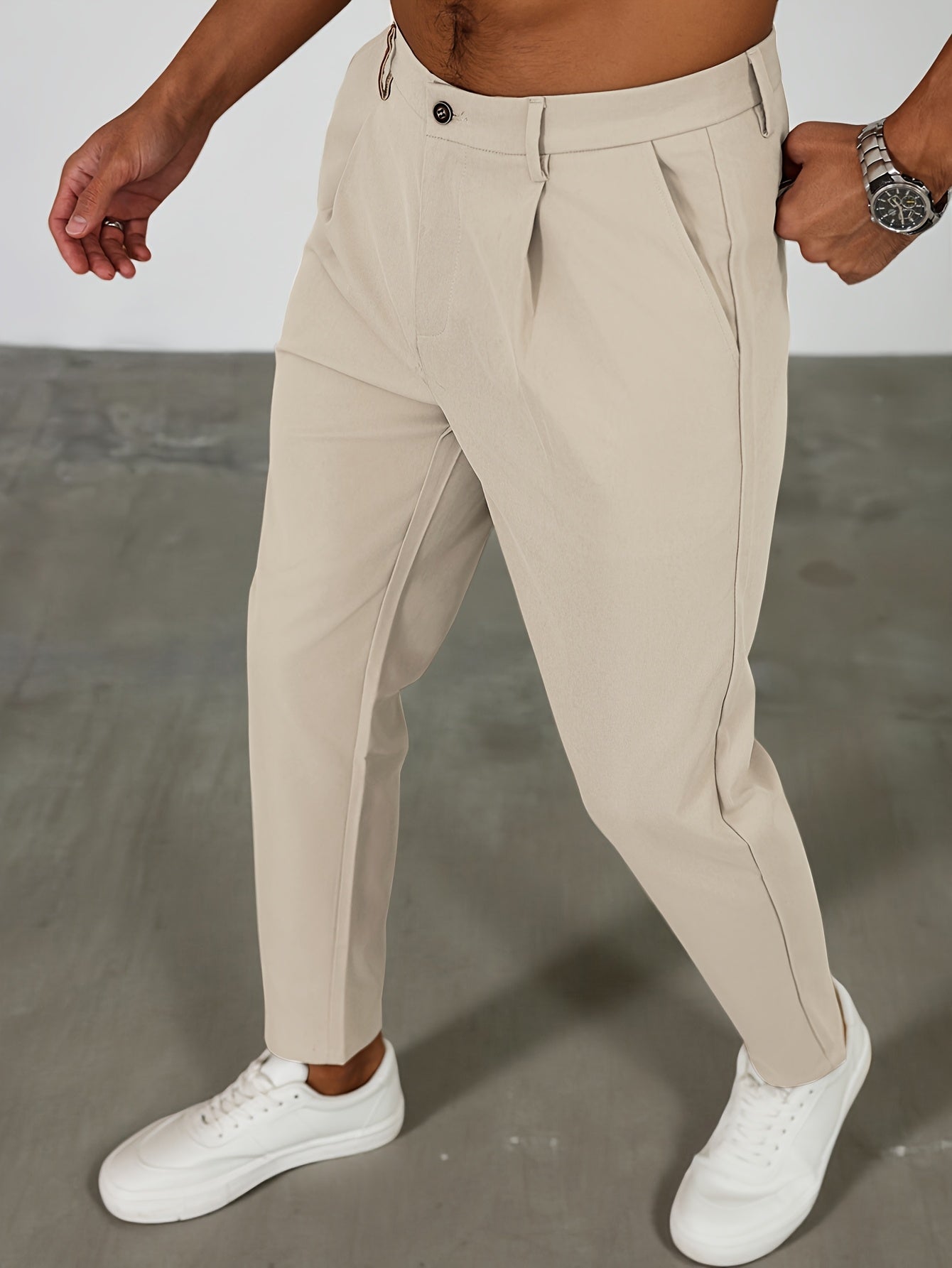 WL Atelier Men | Beige Pleated Business Casual Trousers