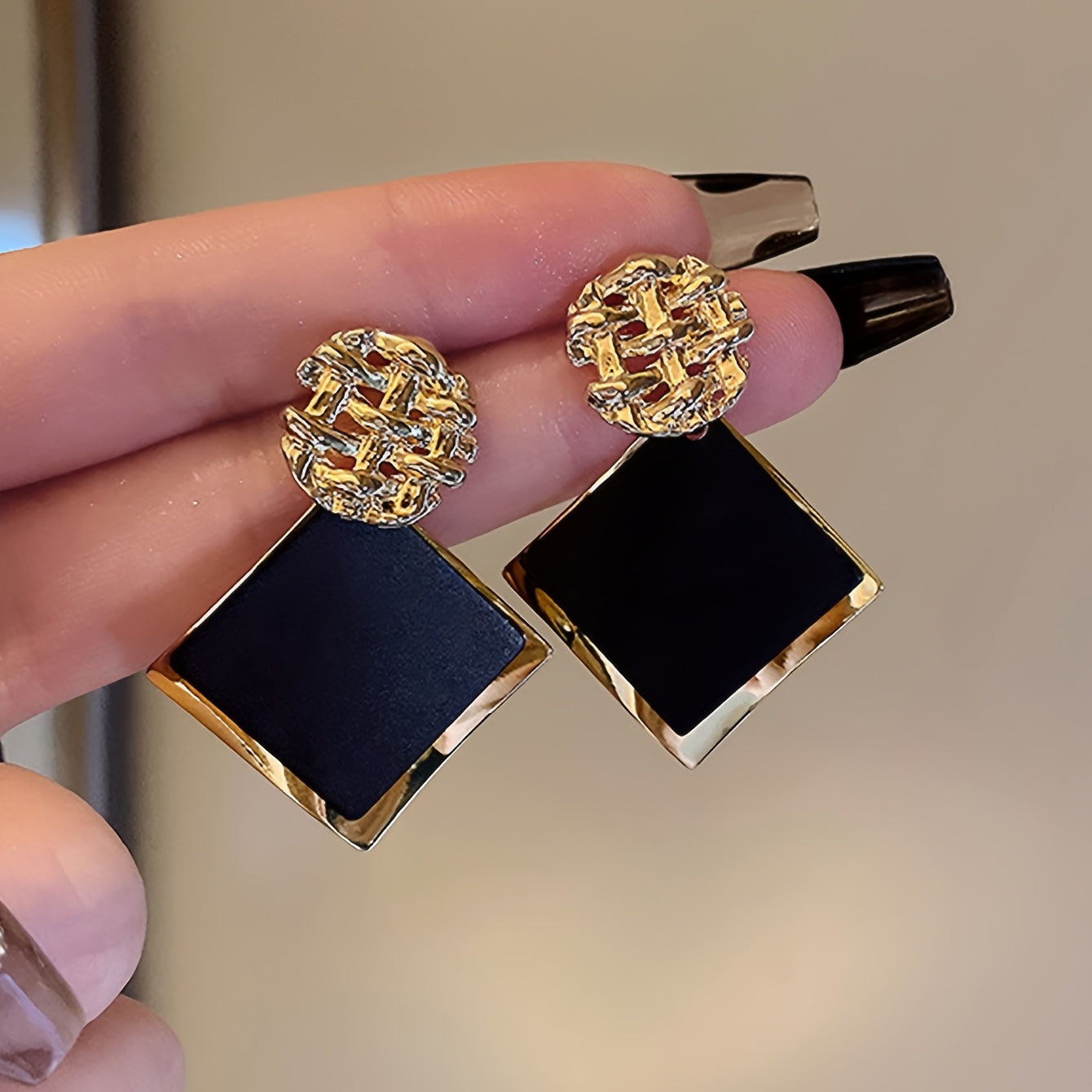 WL Atelier | Vintage-Inspired Geometric Drop Earrings