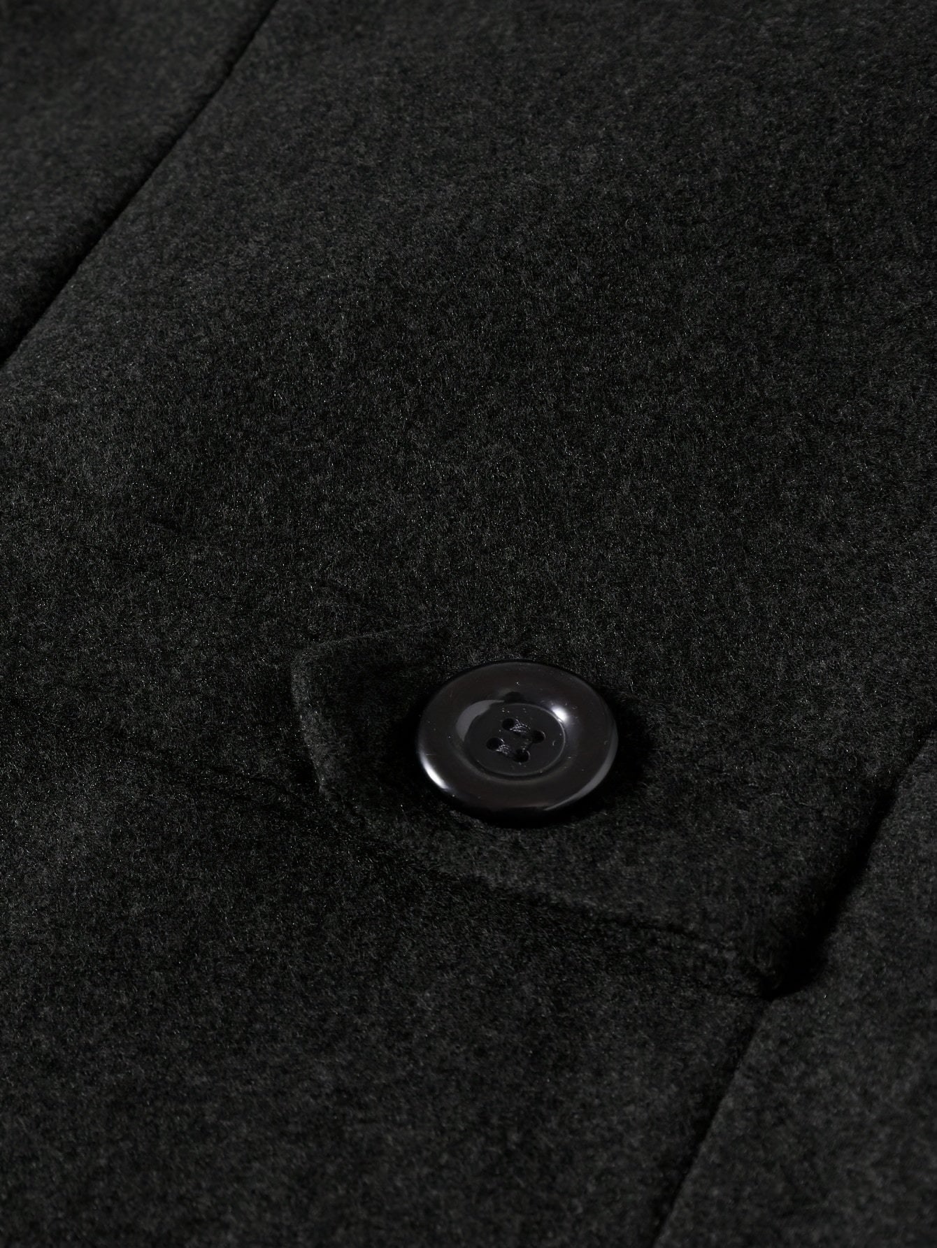 WL Atelier Men | Elegant Black Double-Breasted Winter Coat