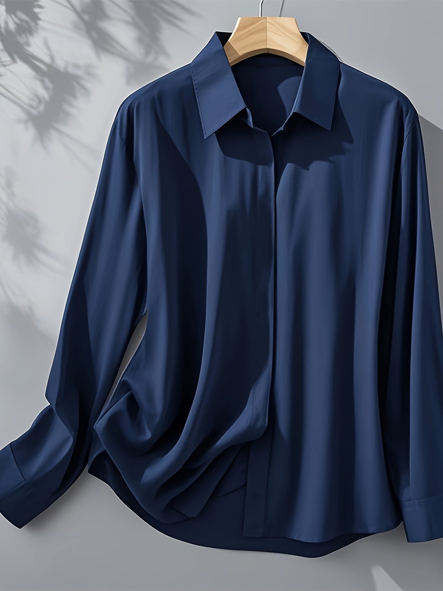 WL Atelier | Elegant Light Blue French-Style Button-Up Shirt