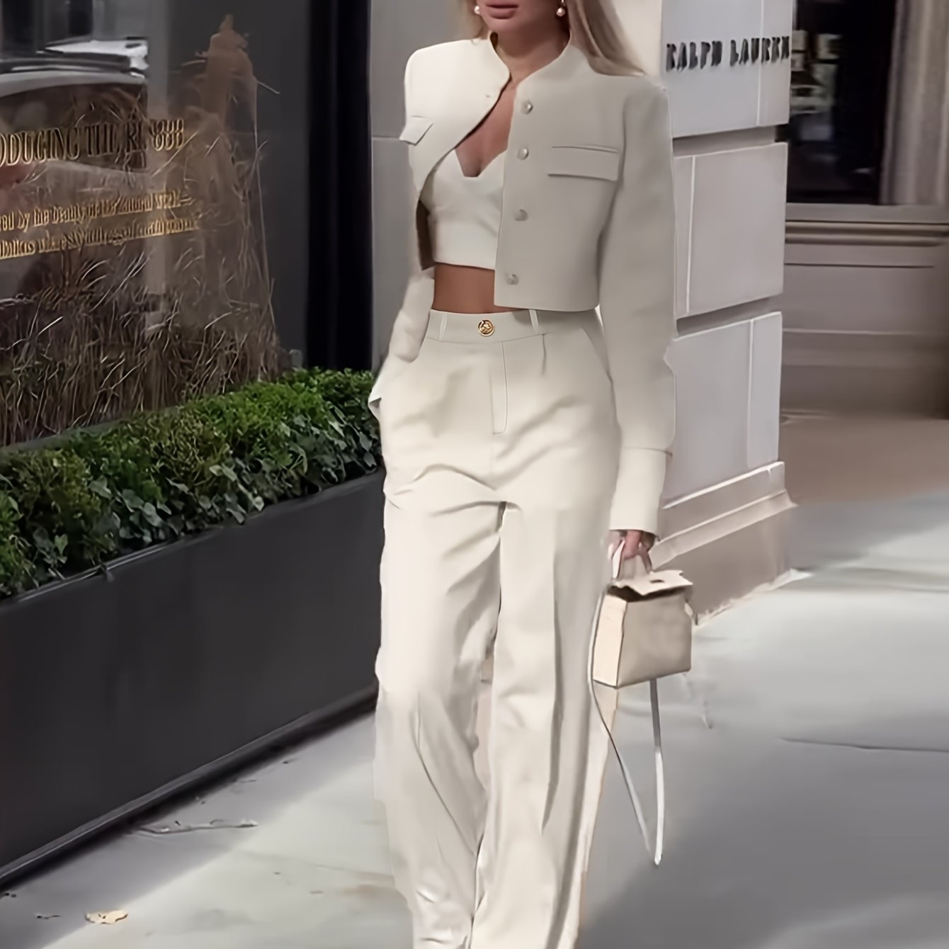 WL Atelier | Elegant Two-Piece Suit with Tailored Shorts &amp; Blazer