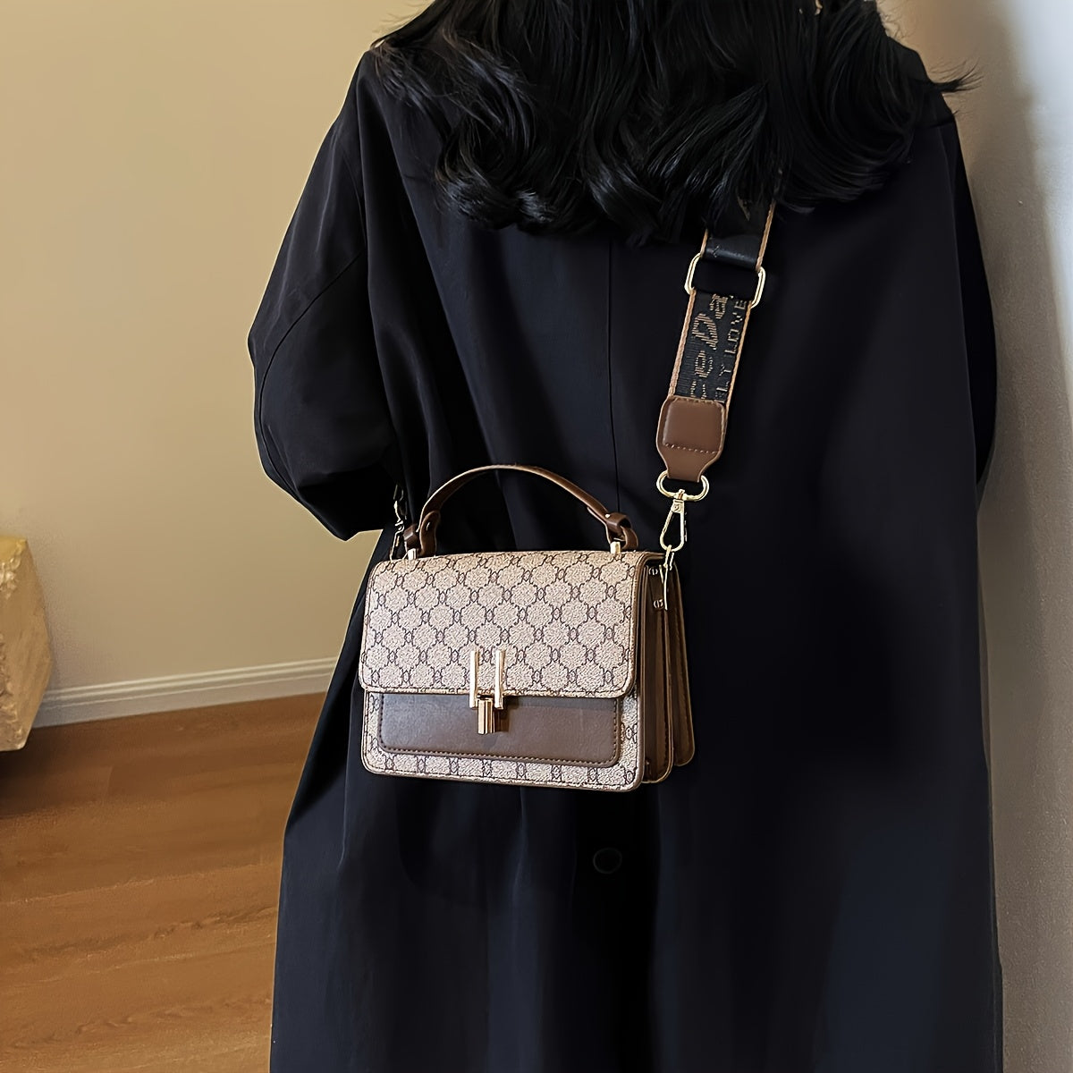 WL Atelier | Geometric Floral Shoulder &amp; Handbag