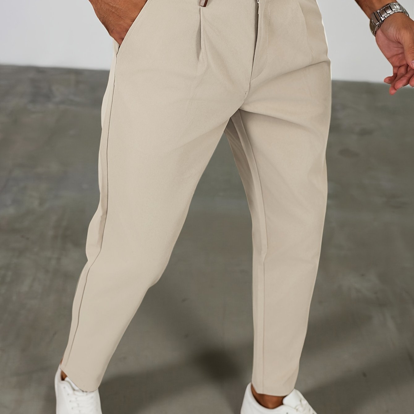 WL Atelier Men | Beige Pleated Business Casual Trousers