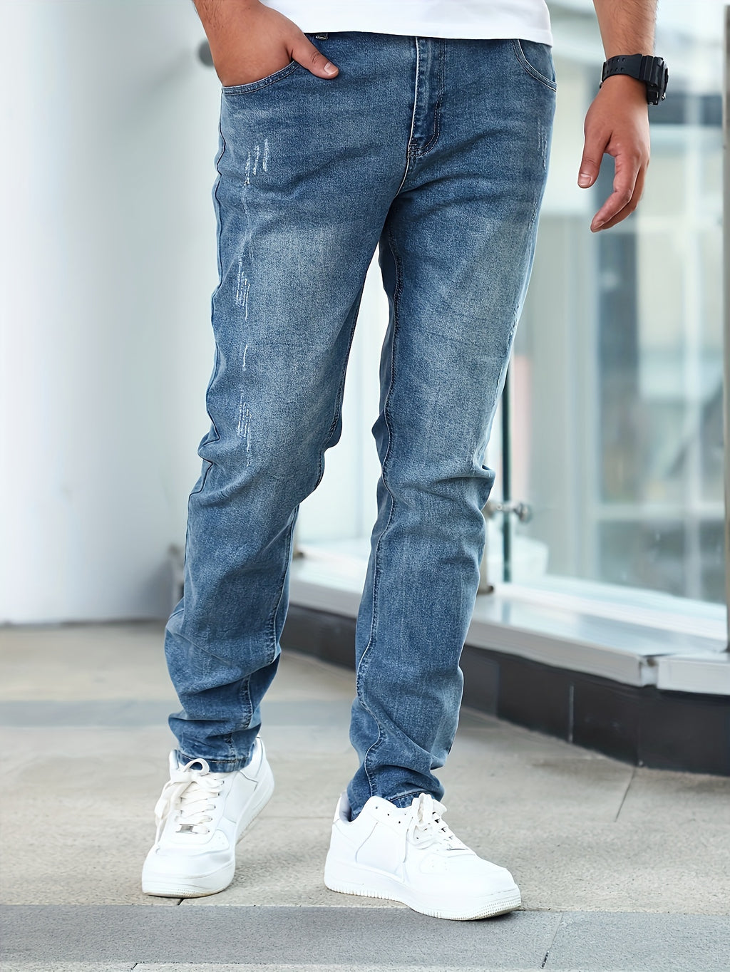 WL Atelier Men | Slim-Fit Stretch Denim Jeans