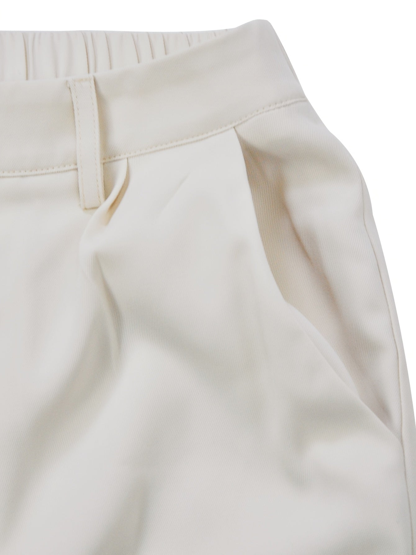 WL Atelier | Elegant Two-Piece Suit with Tailored Shorts &amp; Blazer