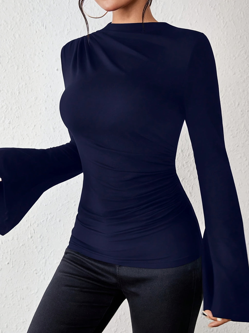 WL Atelier | Elegant Long-Sleeve Ruched Bust Top